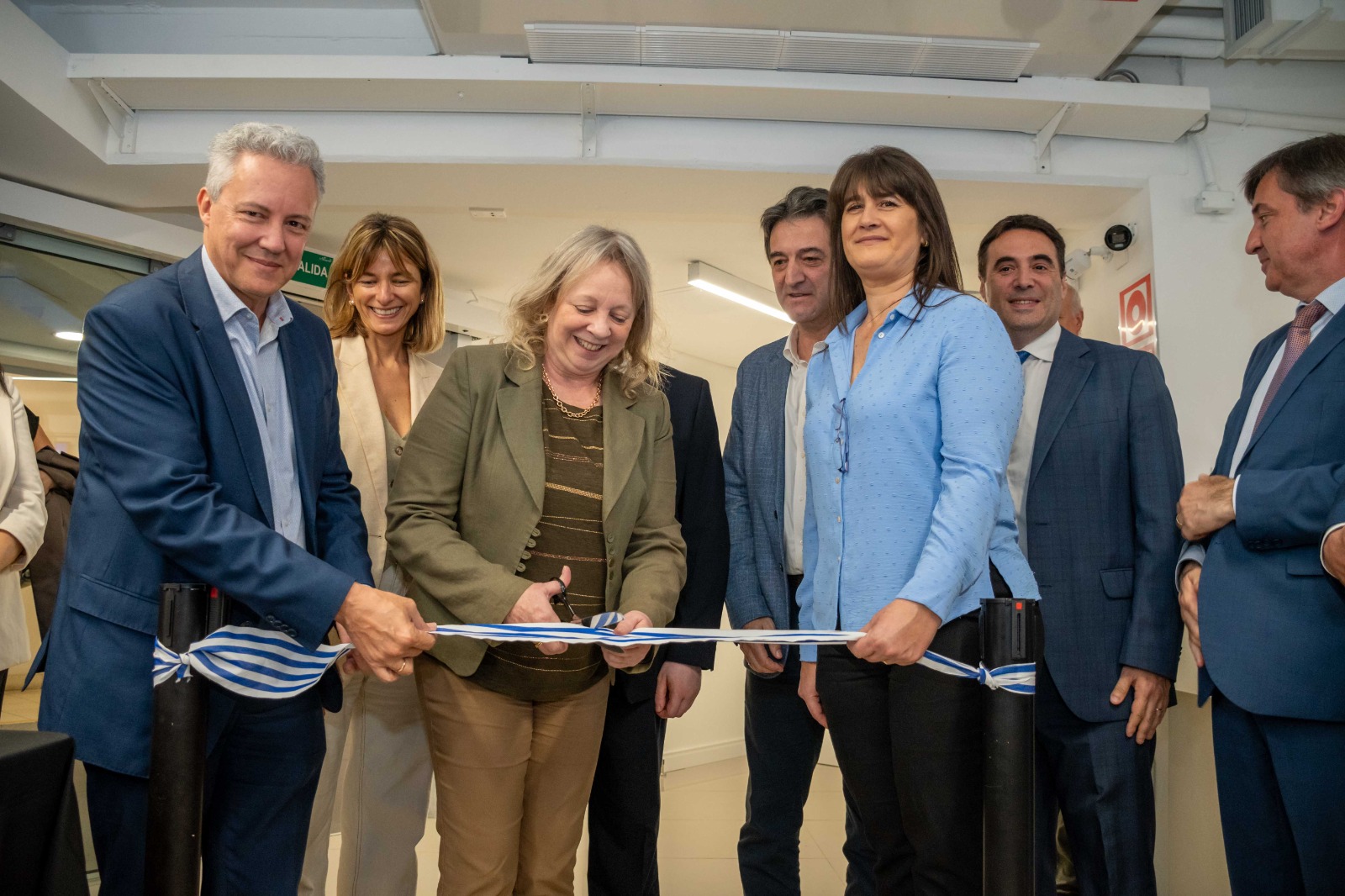 UTE inauguró una nueva Oficina Comercial en Nuevocentro Shopping