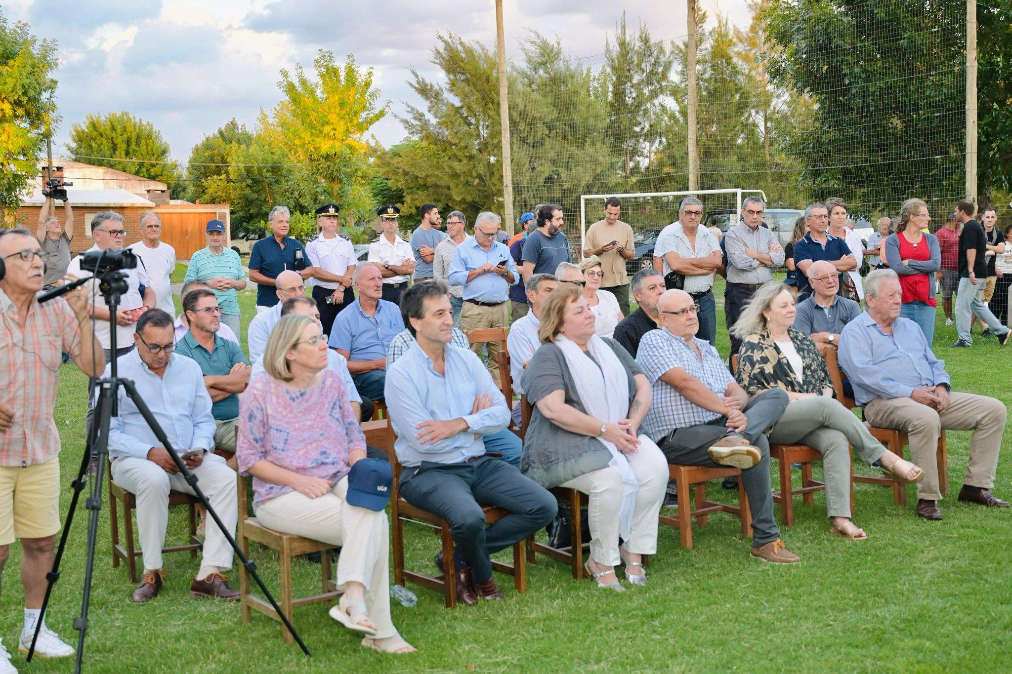 Inauguración de red lumínica eficiente en el Club Atlético Colonia Valdense