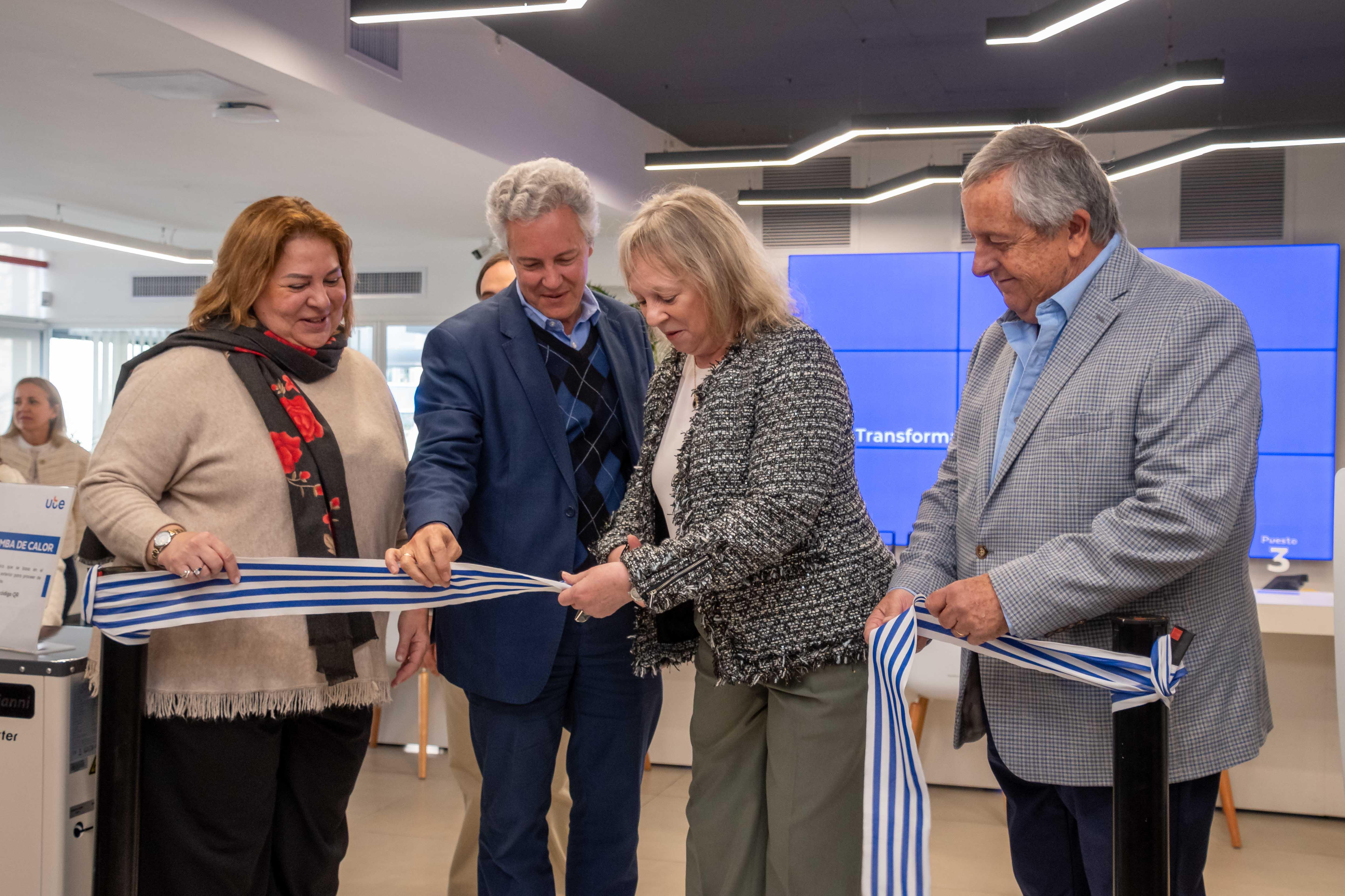 Nueva Oficina Comercial de UTE en Montevideo Shopping y más puntos de carga para vehículos eléctricos