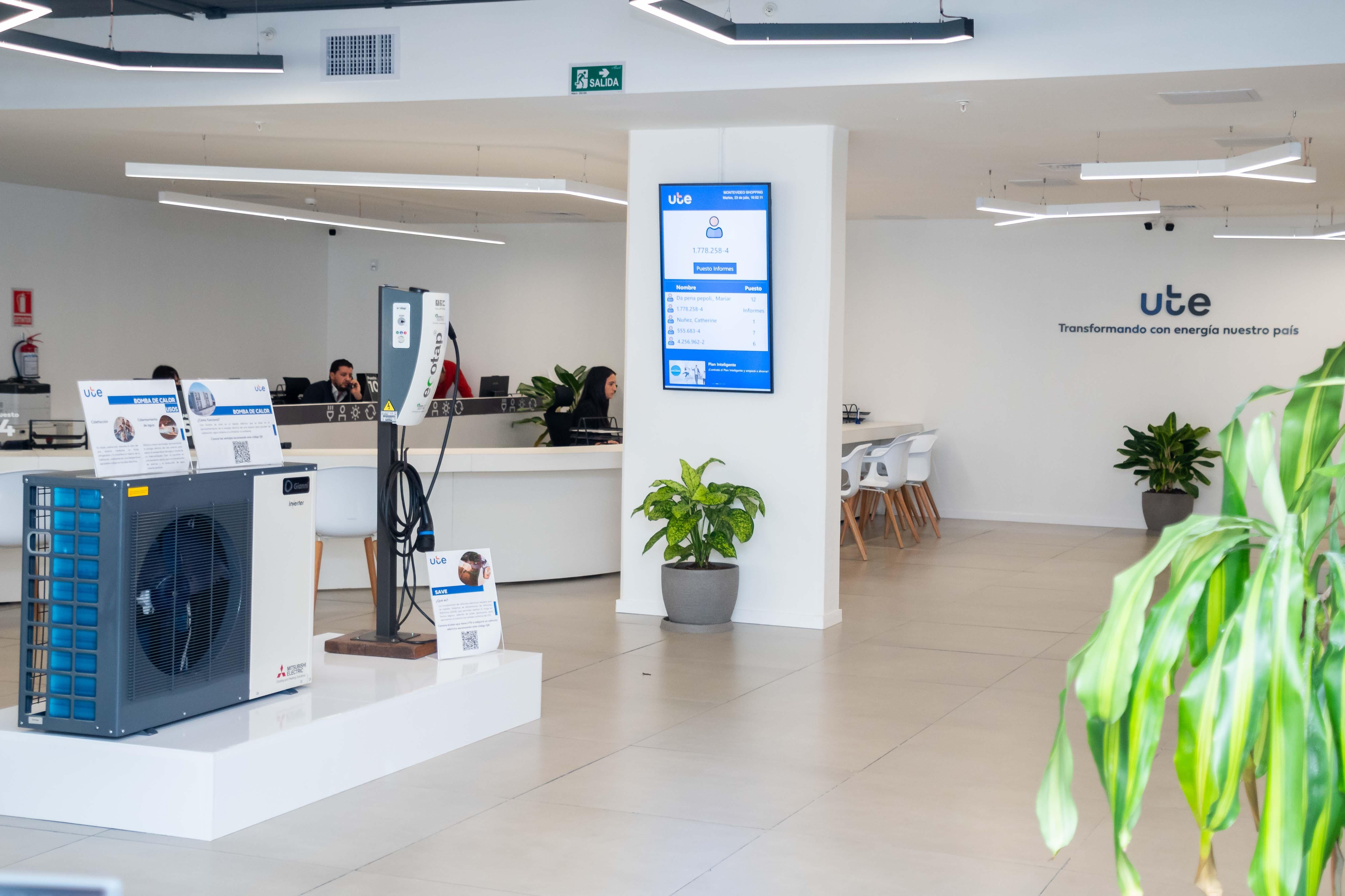 Nueva Oficina Comercial de UTE en Montevideo Shopping y más puntos de carga para vehículos eléctricos