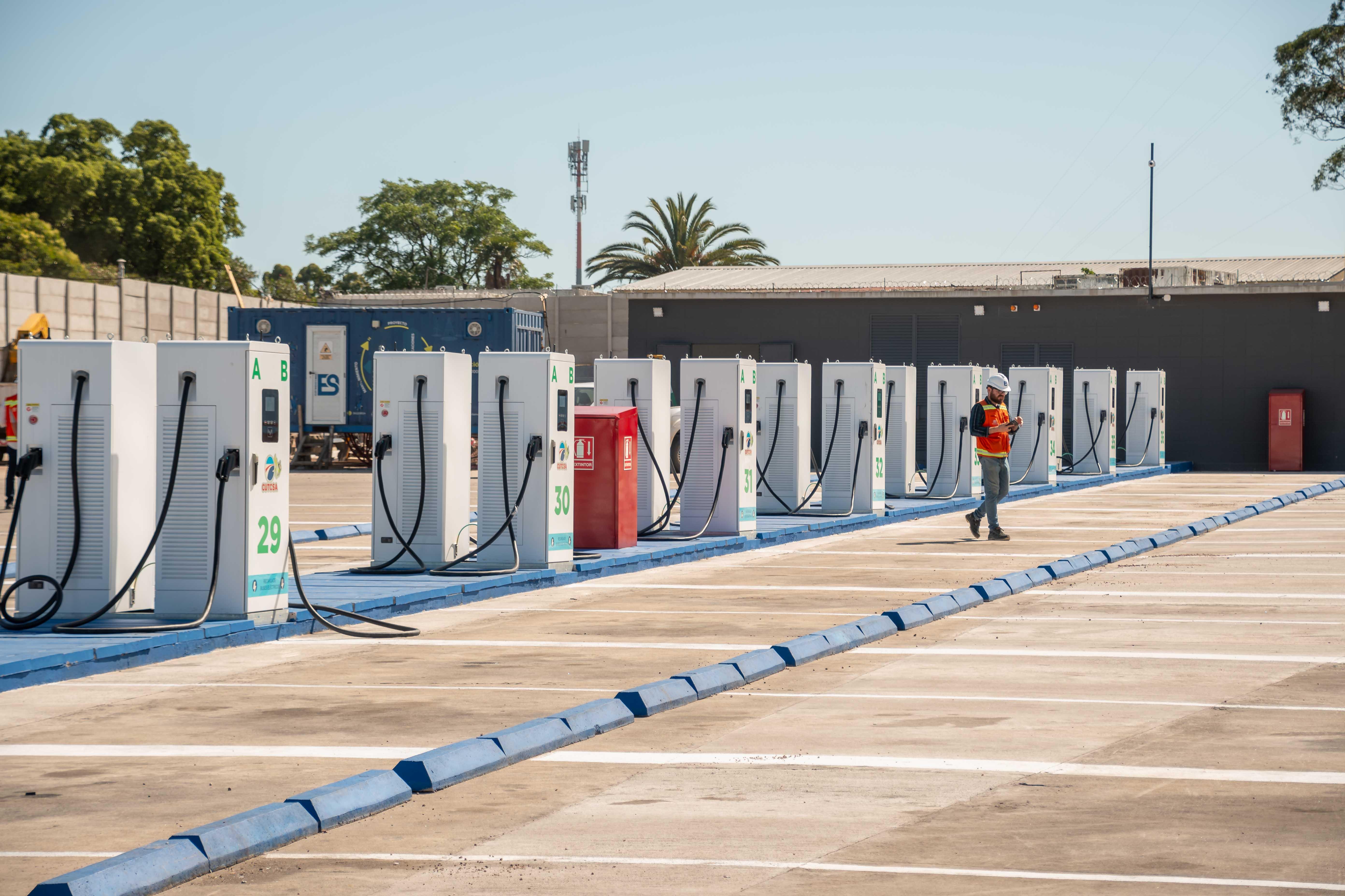 UTE, impulsando con sinergia la movilidad eléctrica en el transporte