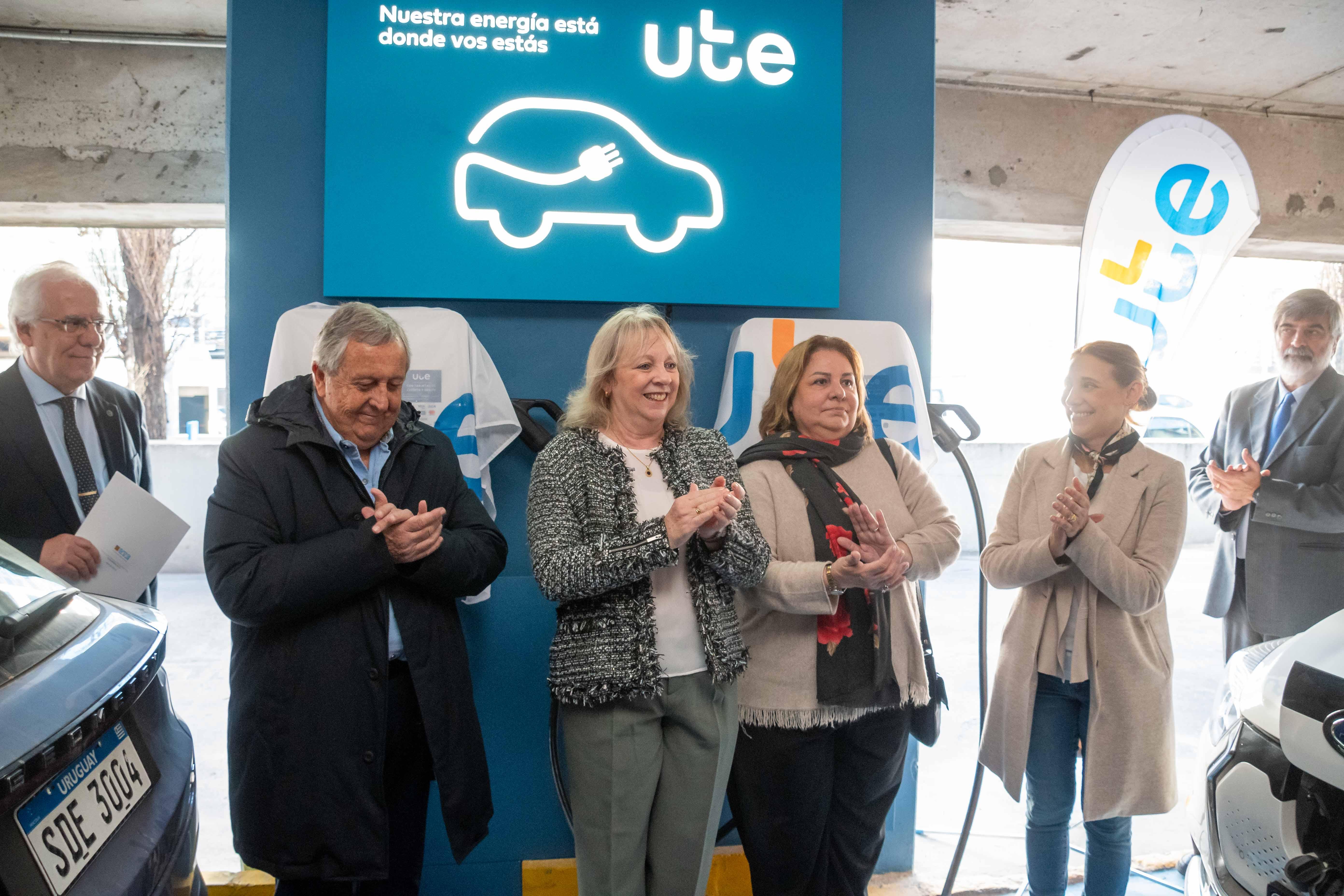 Nueva Oficina Comercial de UTE en Montevideo Shopping y más puntos de carga para vehículos eléctricos