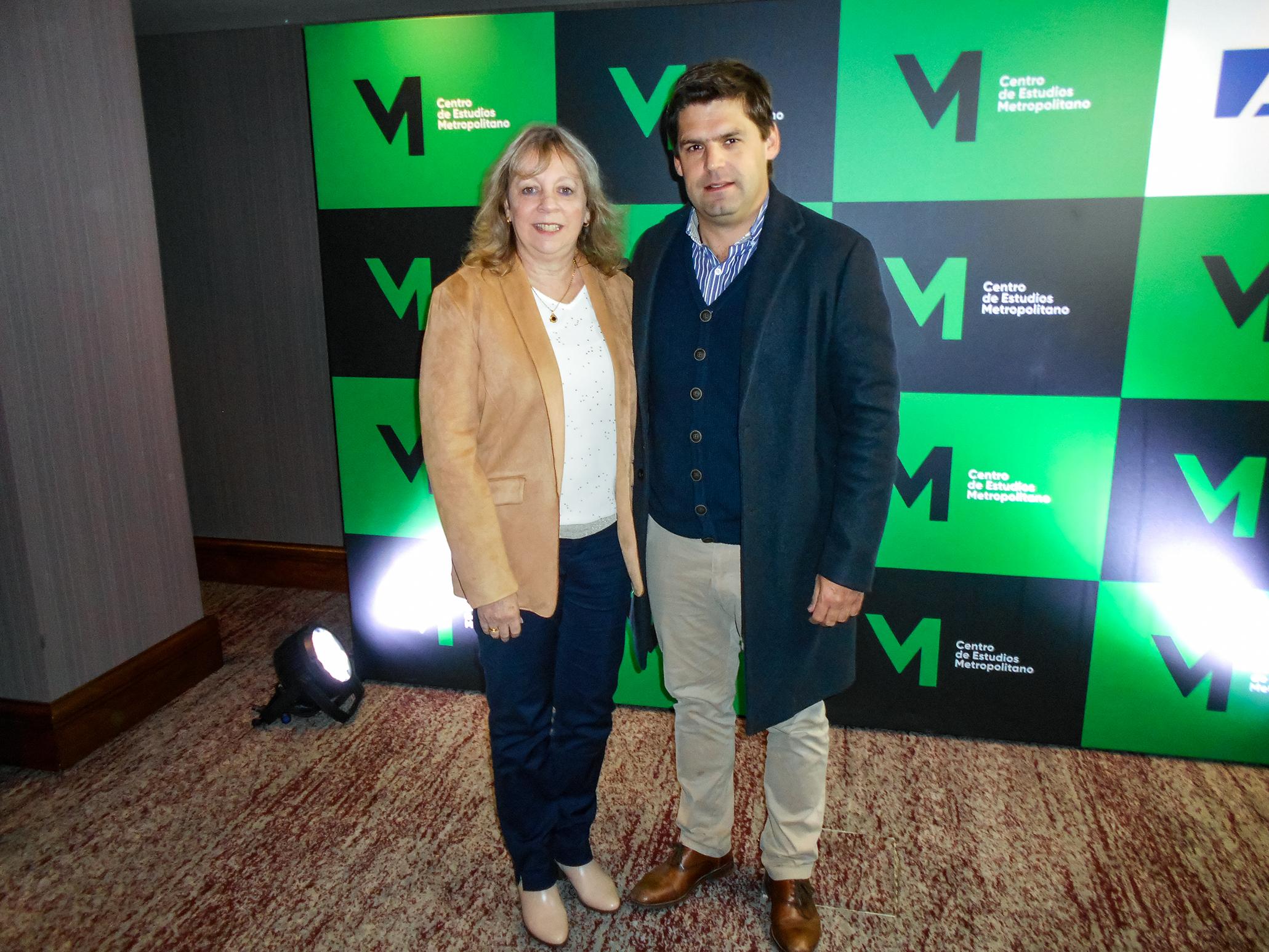 Presidenta Silvia Emaldi y director Felipe Algorta.