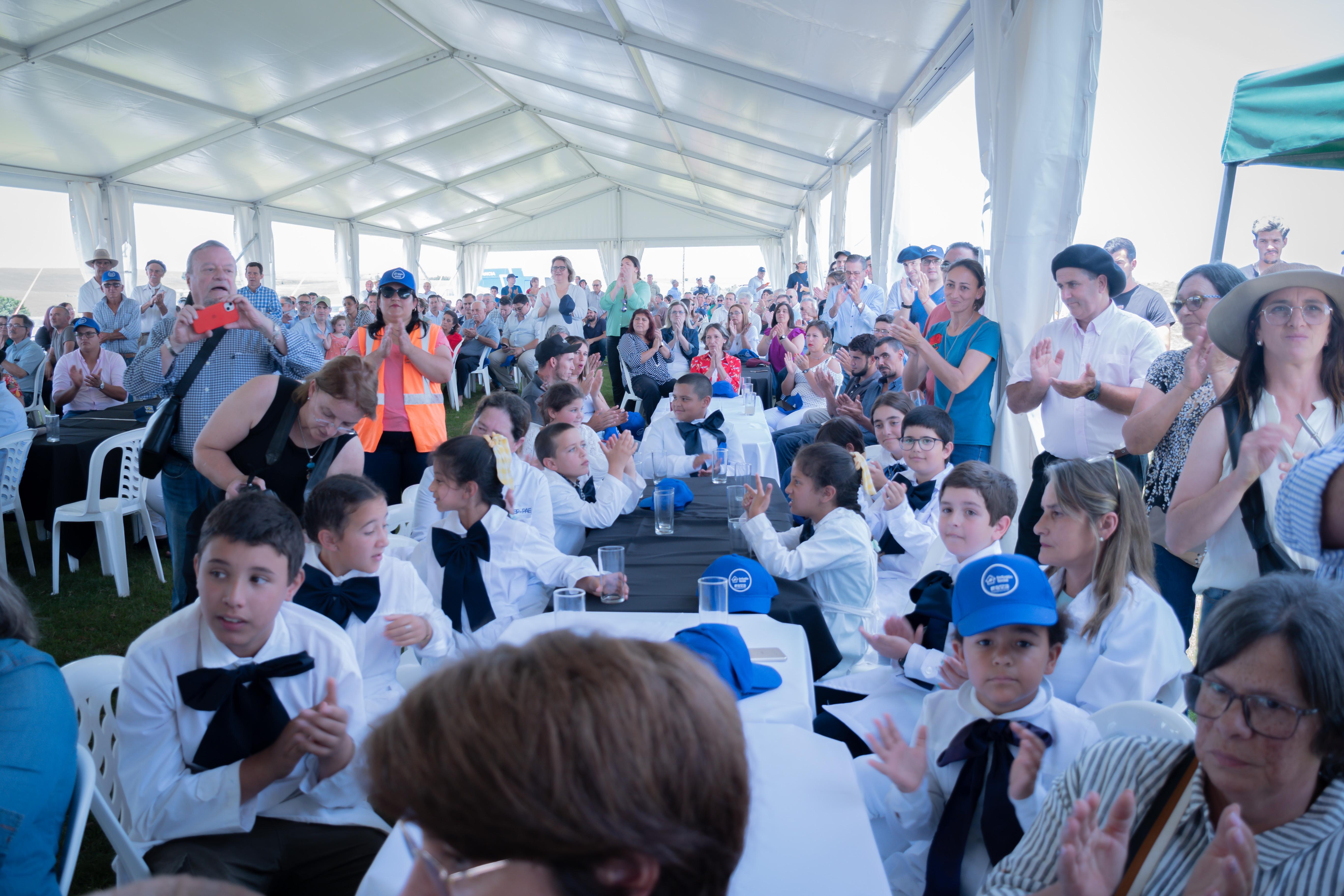 Inauguración de obras de Electrificación Rural en Cerro Largo