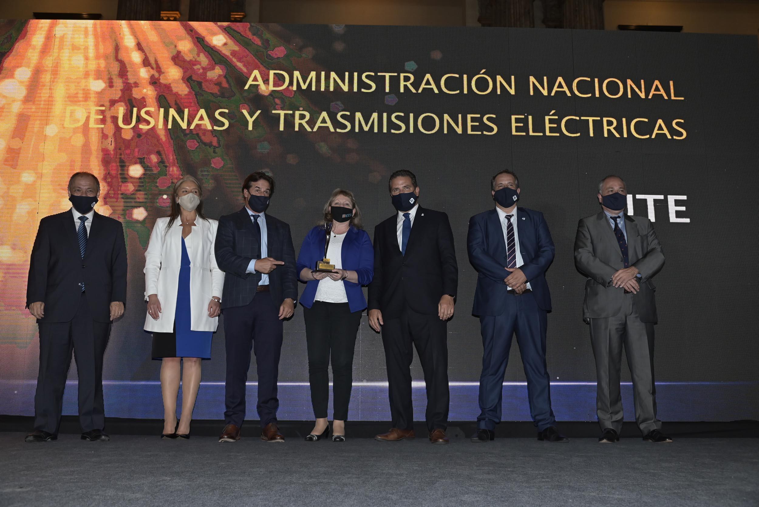 Ceremonia de reconocimiento al Esfuerzo Exportador de BROU y UEU