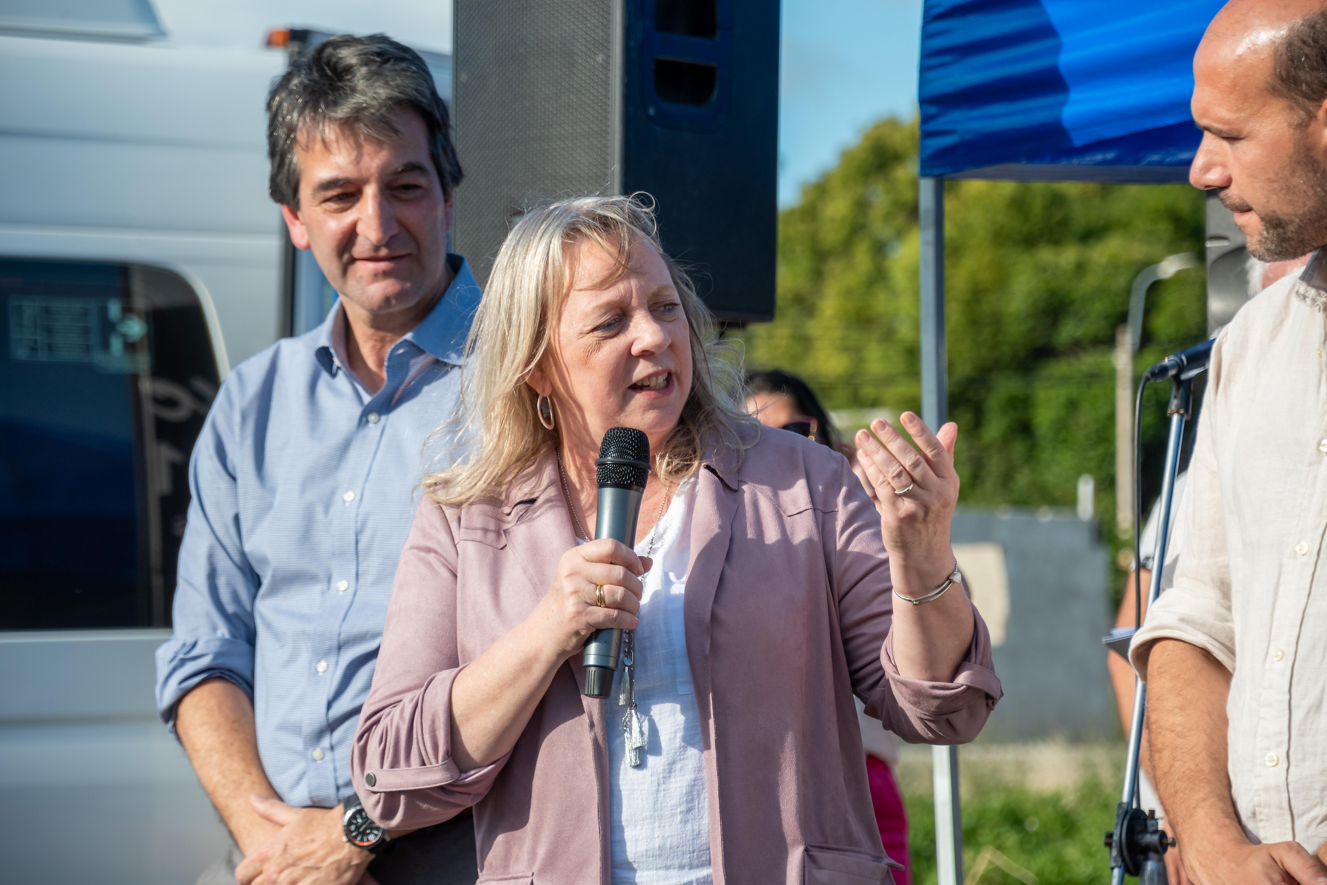 Inauguración de las obras de regularización del servicio eléctrico para 100 familias del Pasaje Suitex de Montevideo.