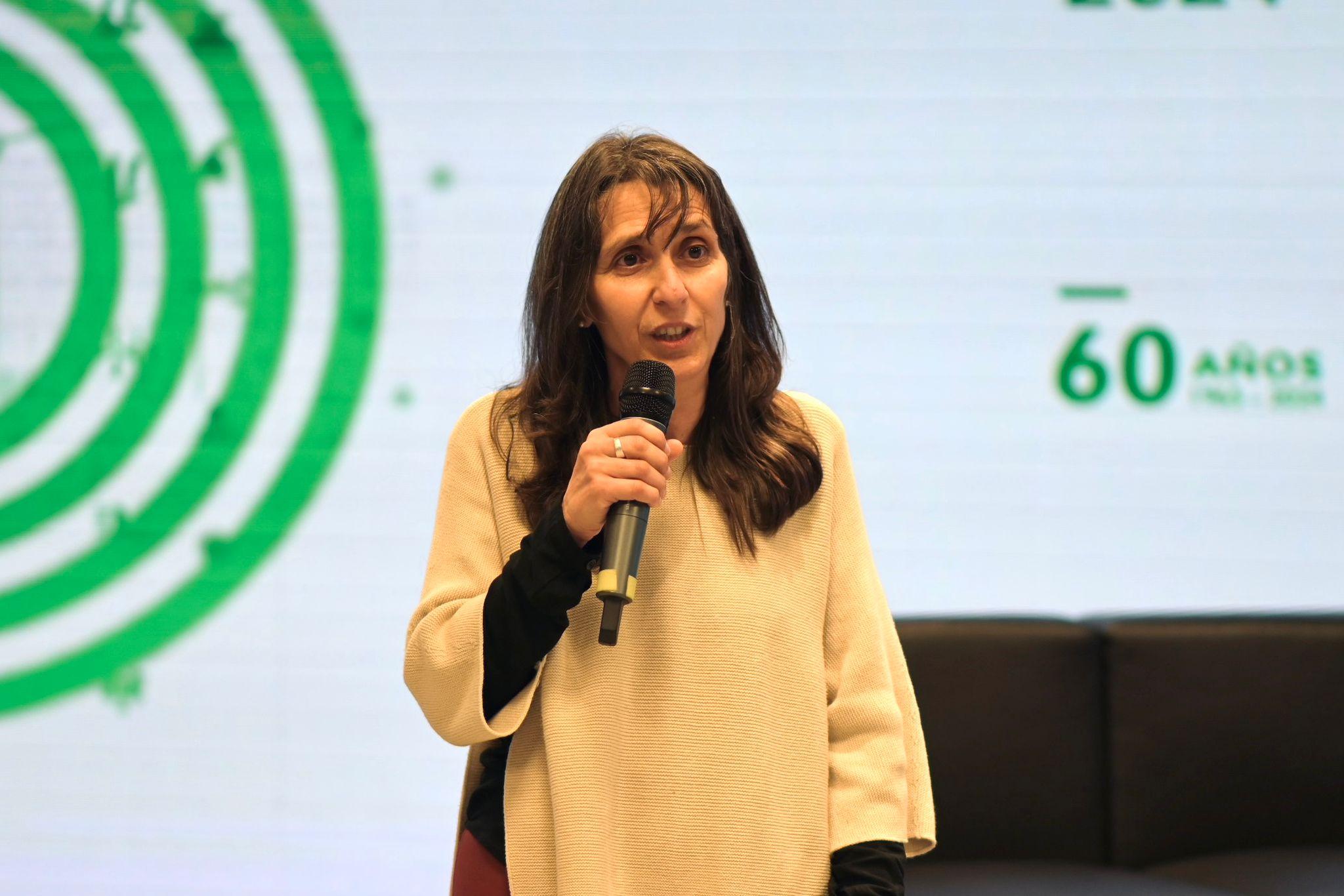 Uruguay conmemoró los 60 años del Balance Energético Nacional