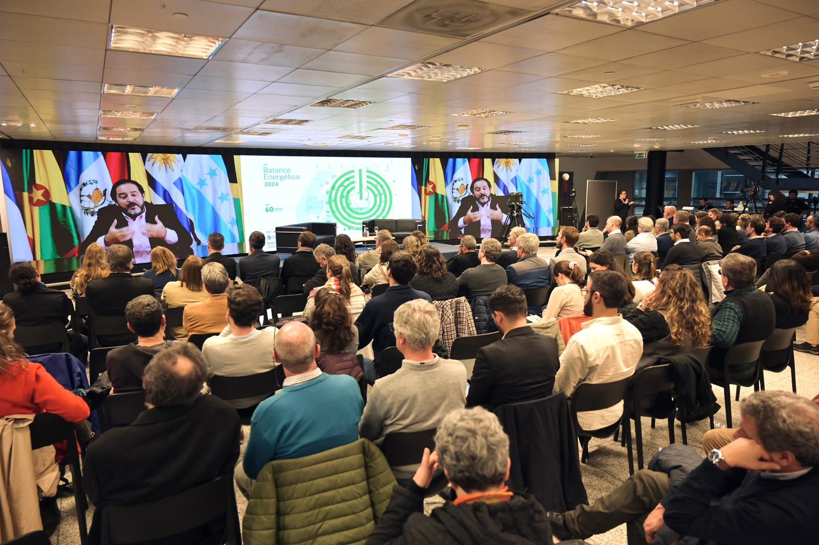Uruguay conmemoró los 60 años del Balance Energético Nacional