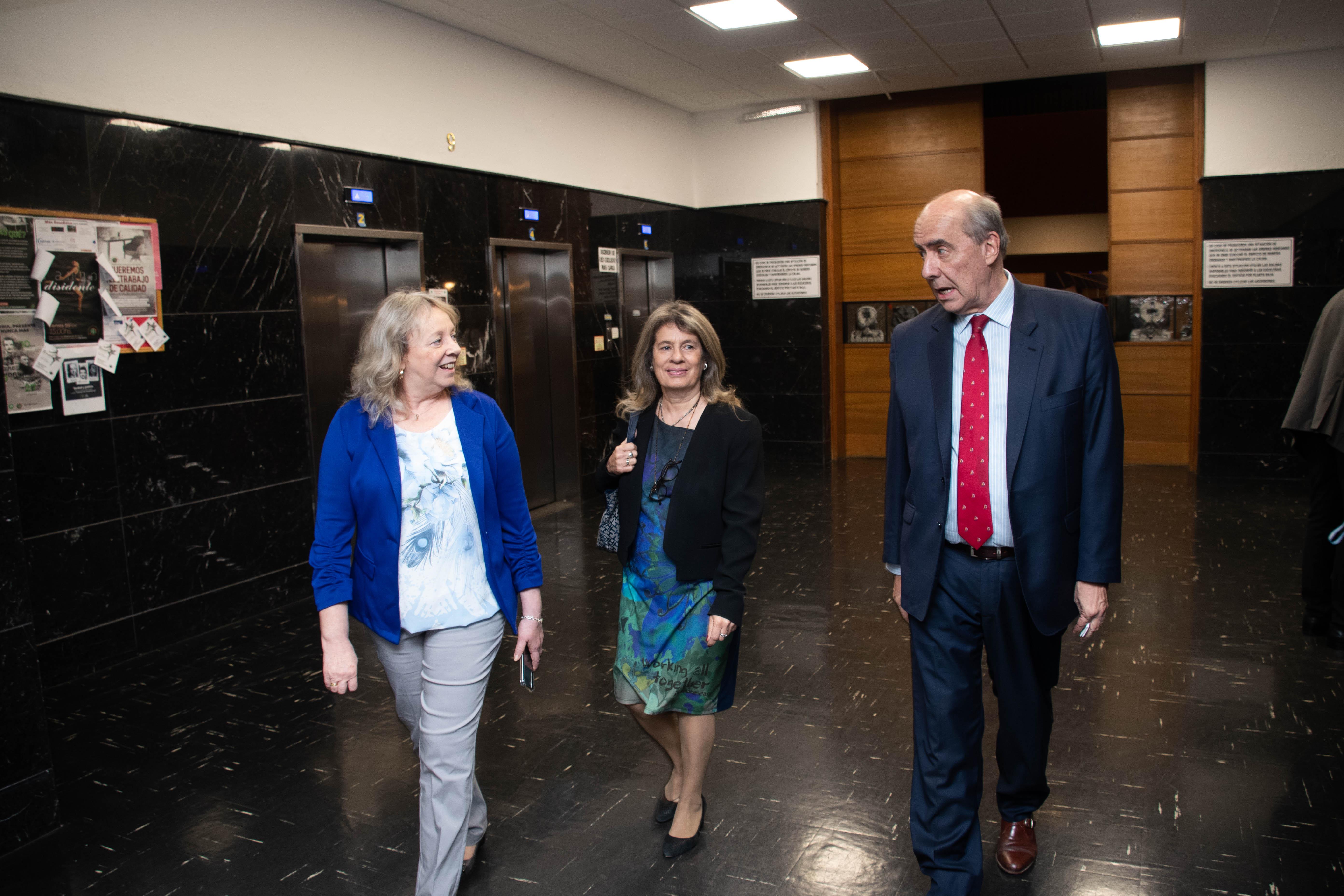 Silvia Emaldi, Silvana Olivera y José Amorín