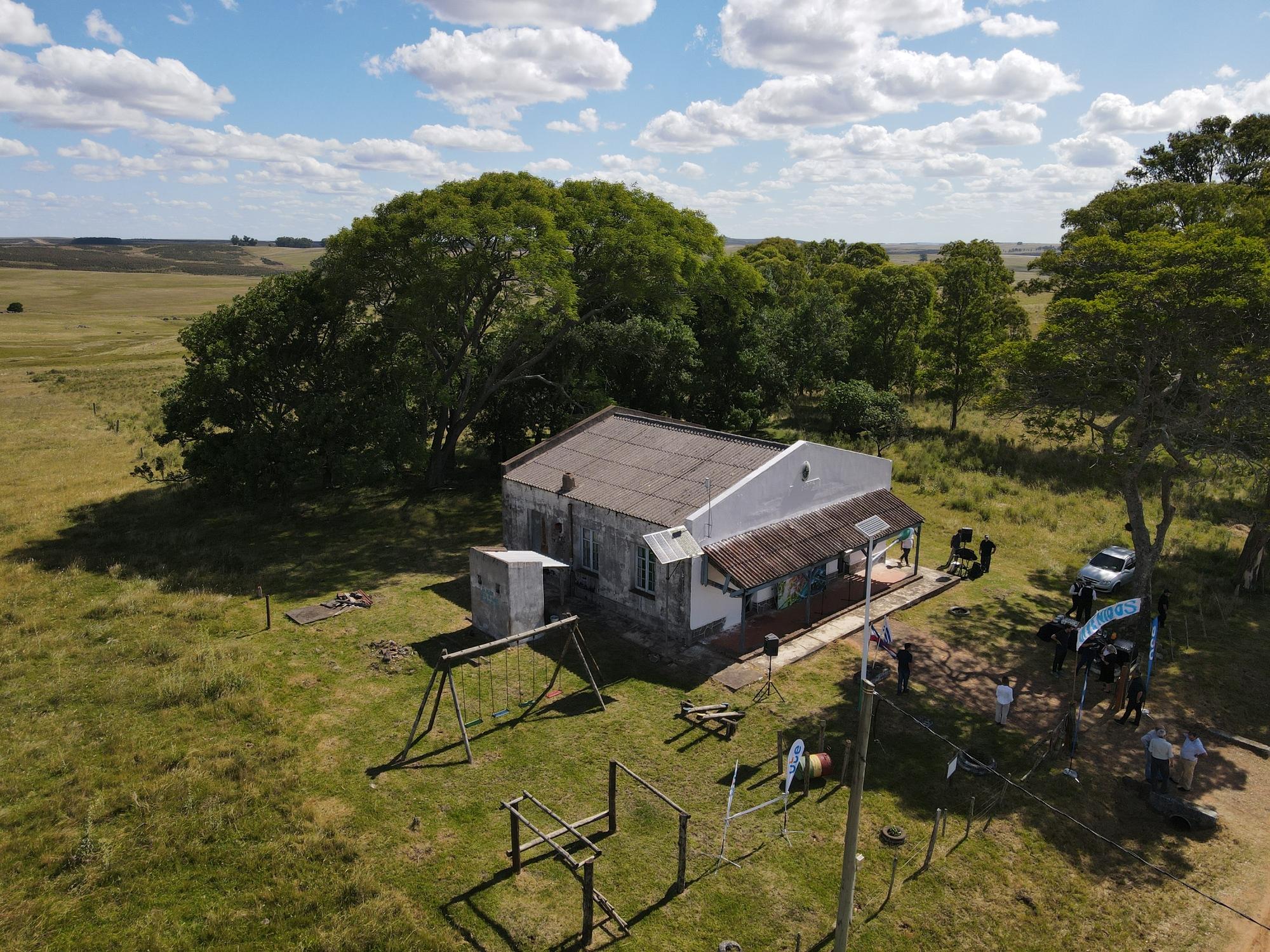 Electrificación Rural: Molles de Gutiérrez y Valentín Chico