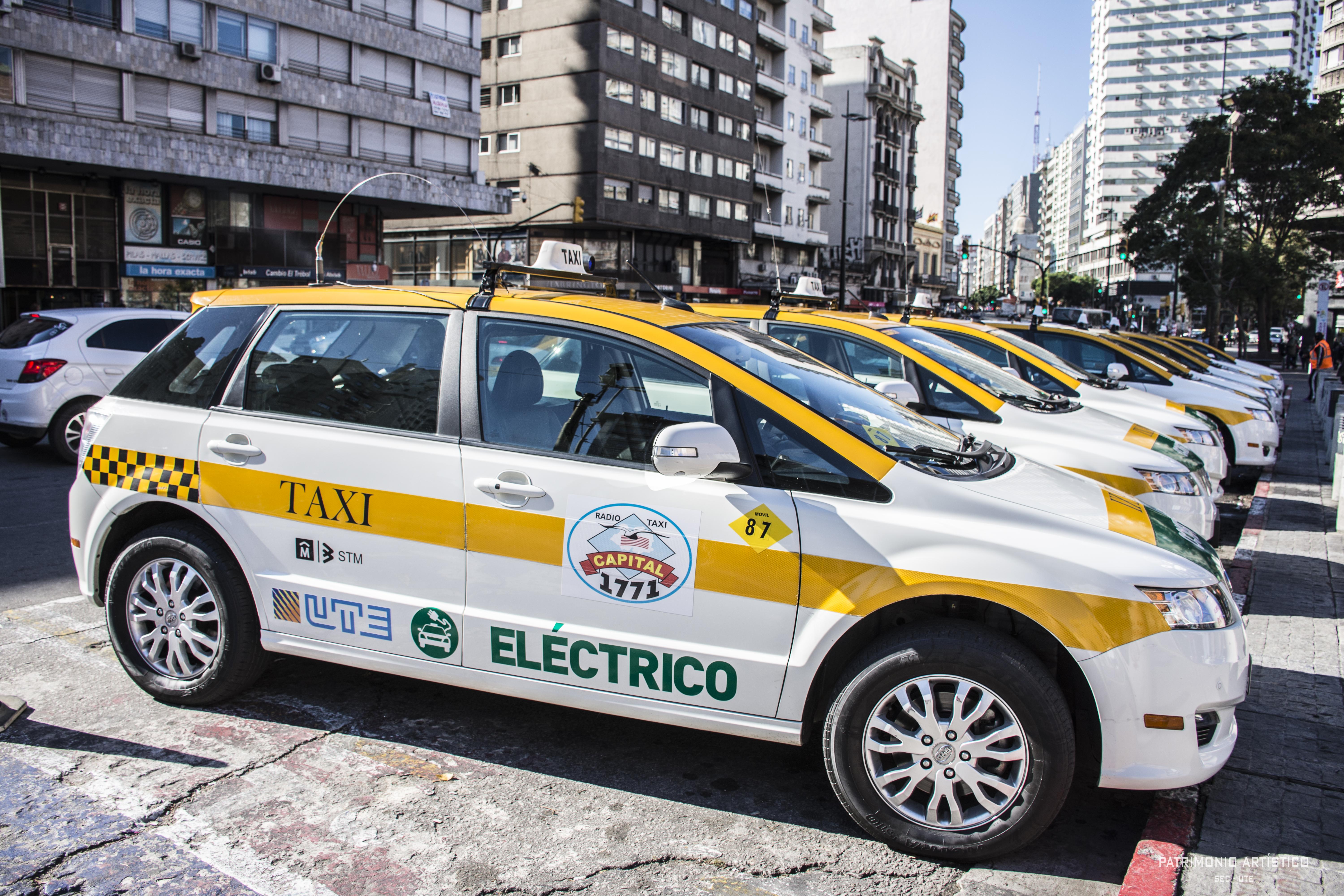 Taxis eléctricos