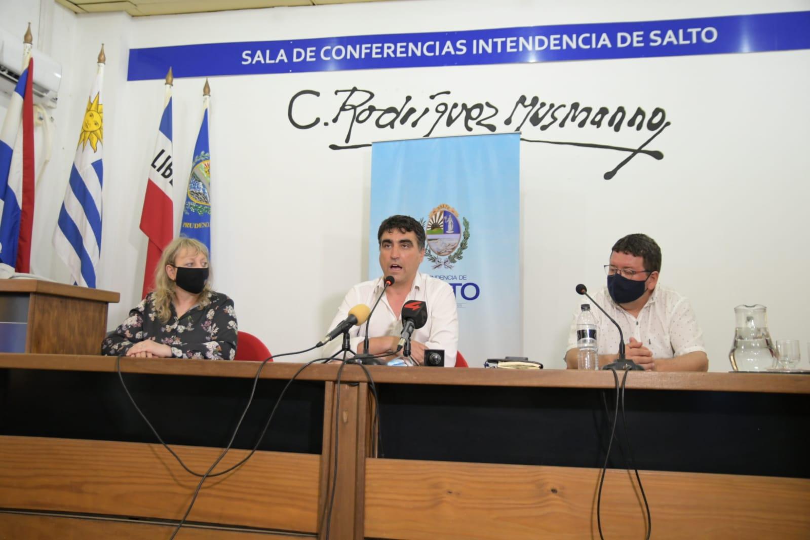 Firma de Convenio entre UTE y la Intendencia de Salto