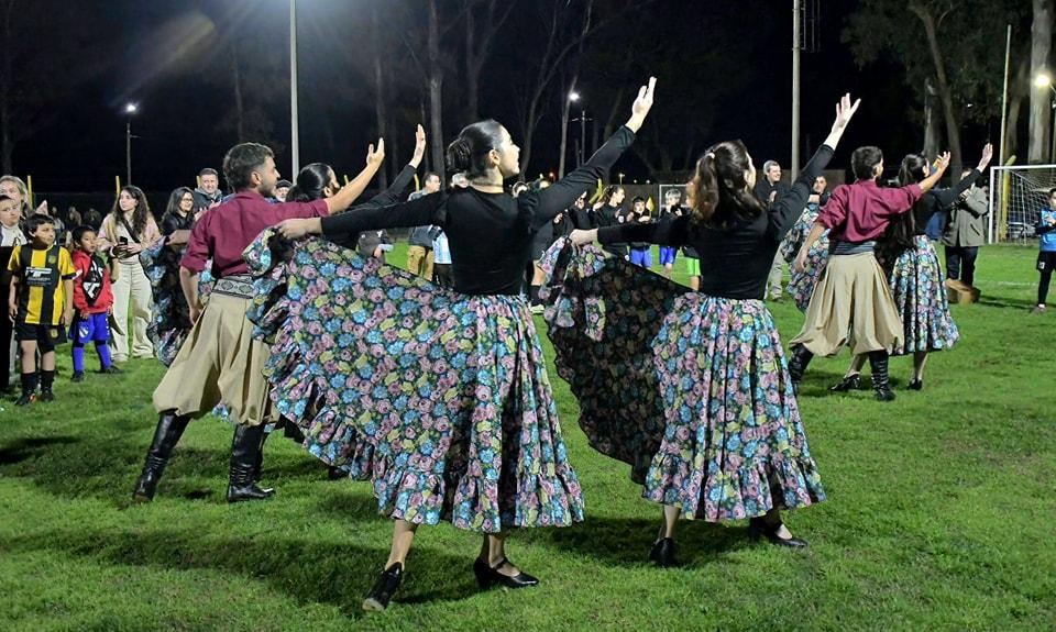 El programa “Ilumina el Deporte” suma una nueva cancha de Fútbol infantil con Iluminación Eficiente en Flores