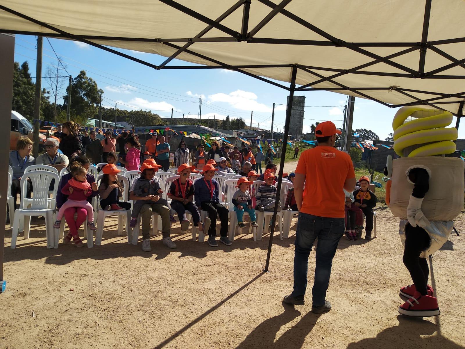 Inauguración de servicios en Delta del Tigre