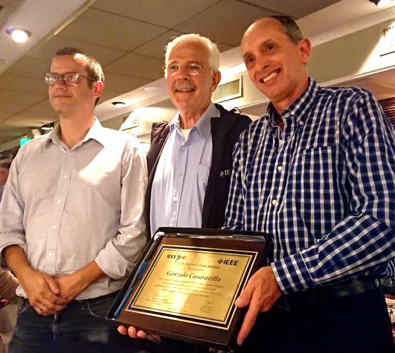 Casaravilla recibió el premio de IEEE Latinoamérica