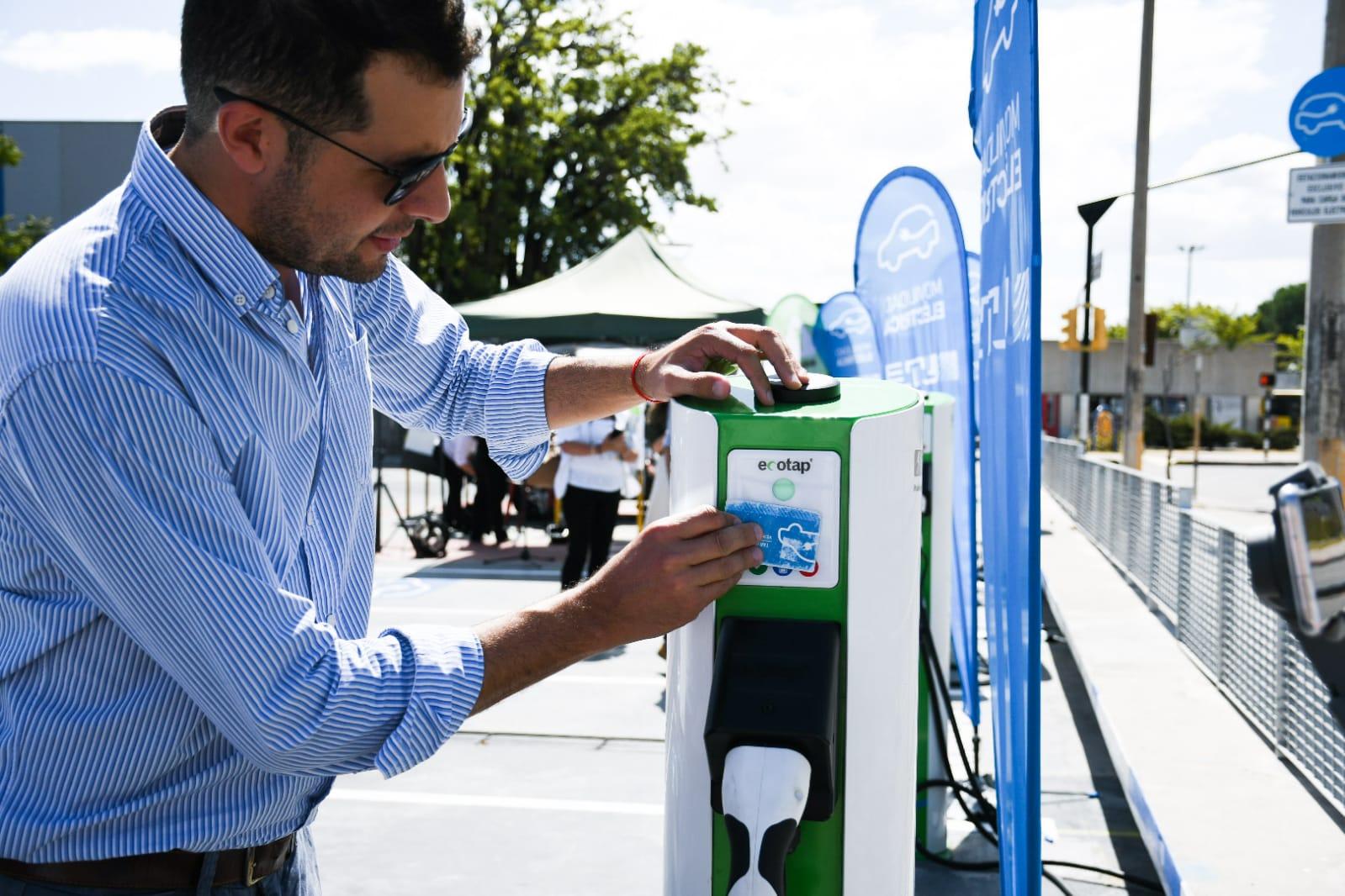 Nuevo Centro de Carga de vehículos eléctricos en Montevideo