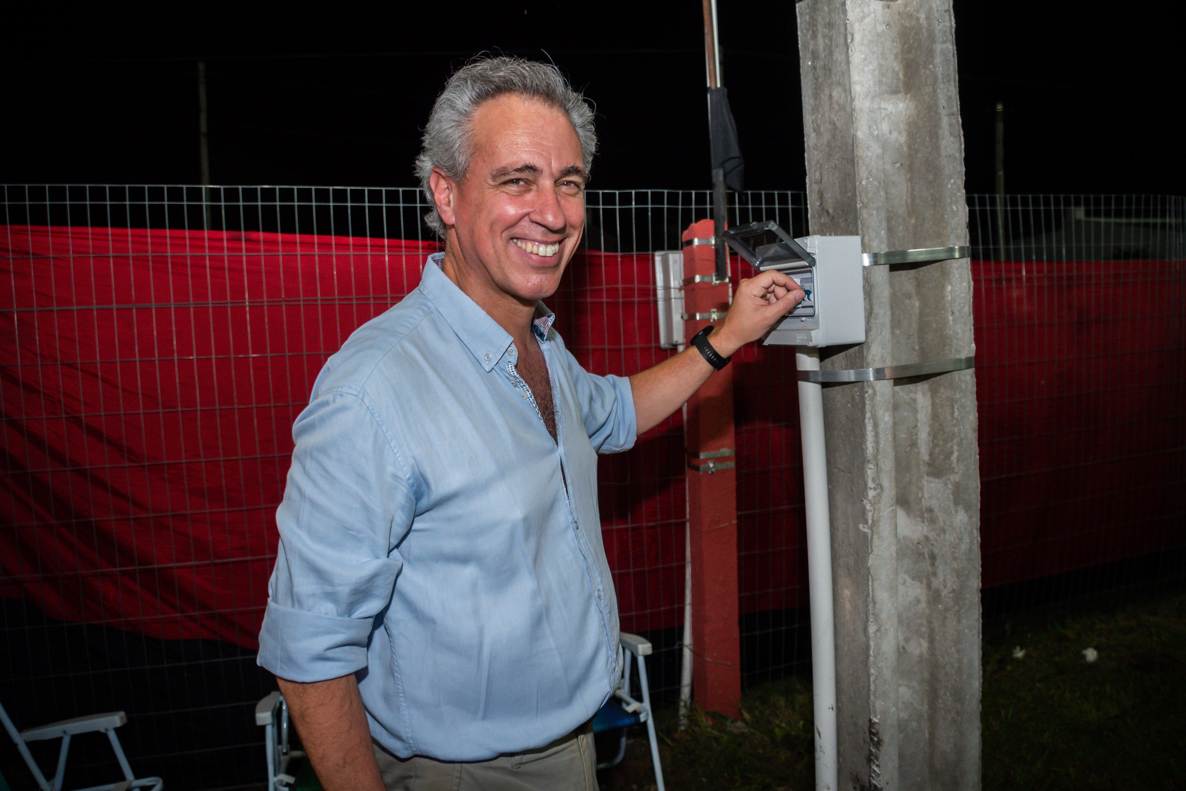 Inauguración de la red lumínica de la cancha de Misiones F.C. del departamento de Artigas