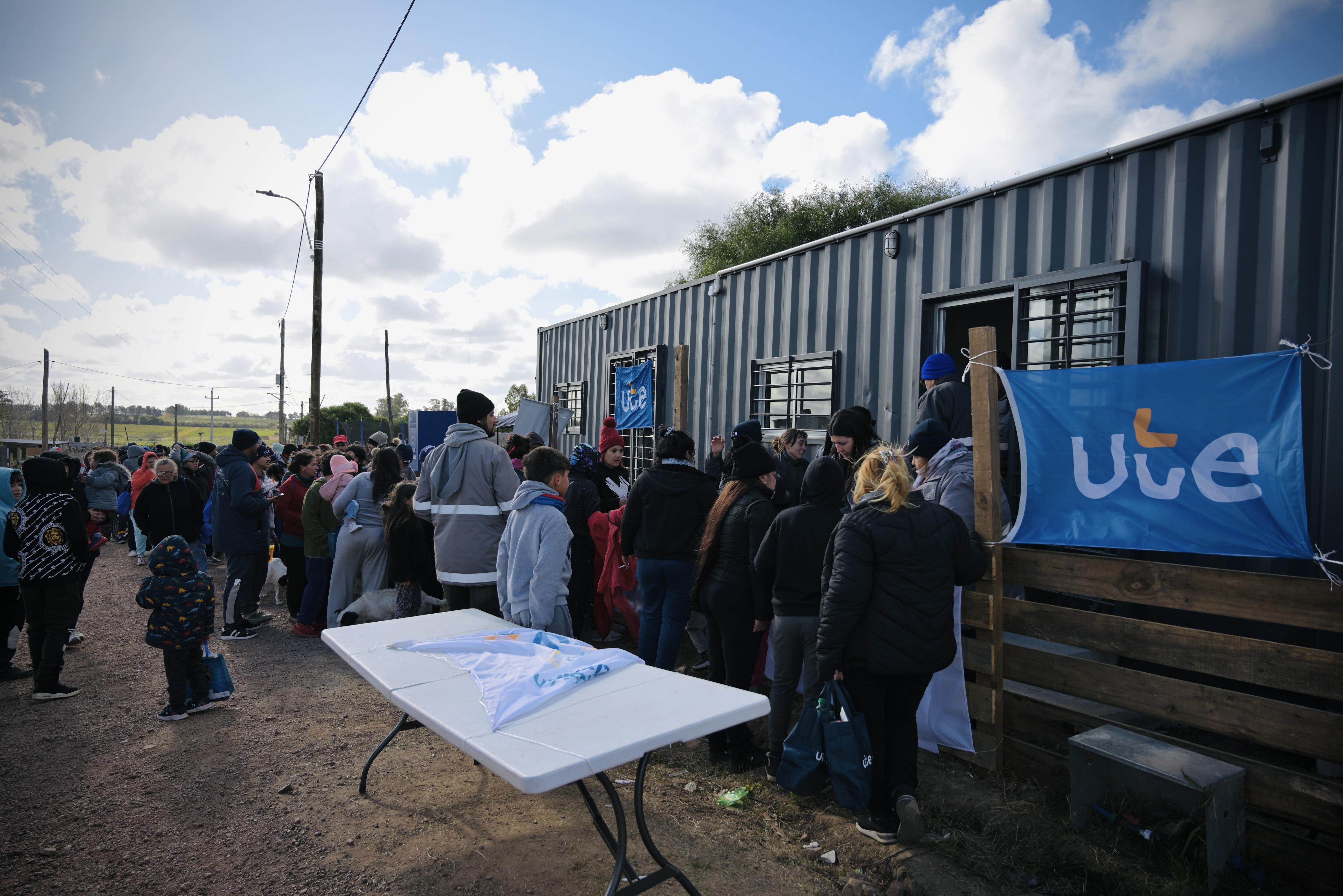 400 hogares del Barrio Nuevo Comienzo se incorporan al Plan de Inclusión Social de UTE