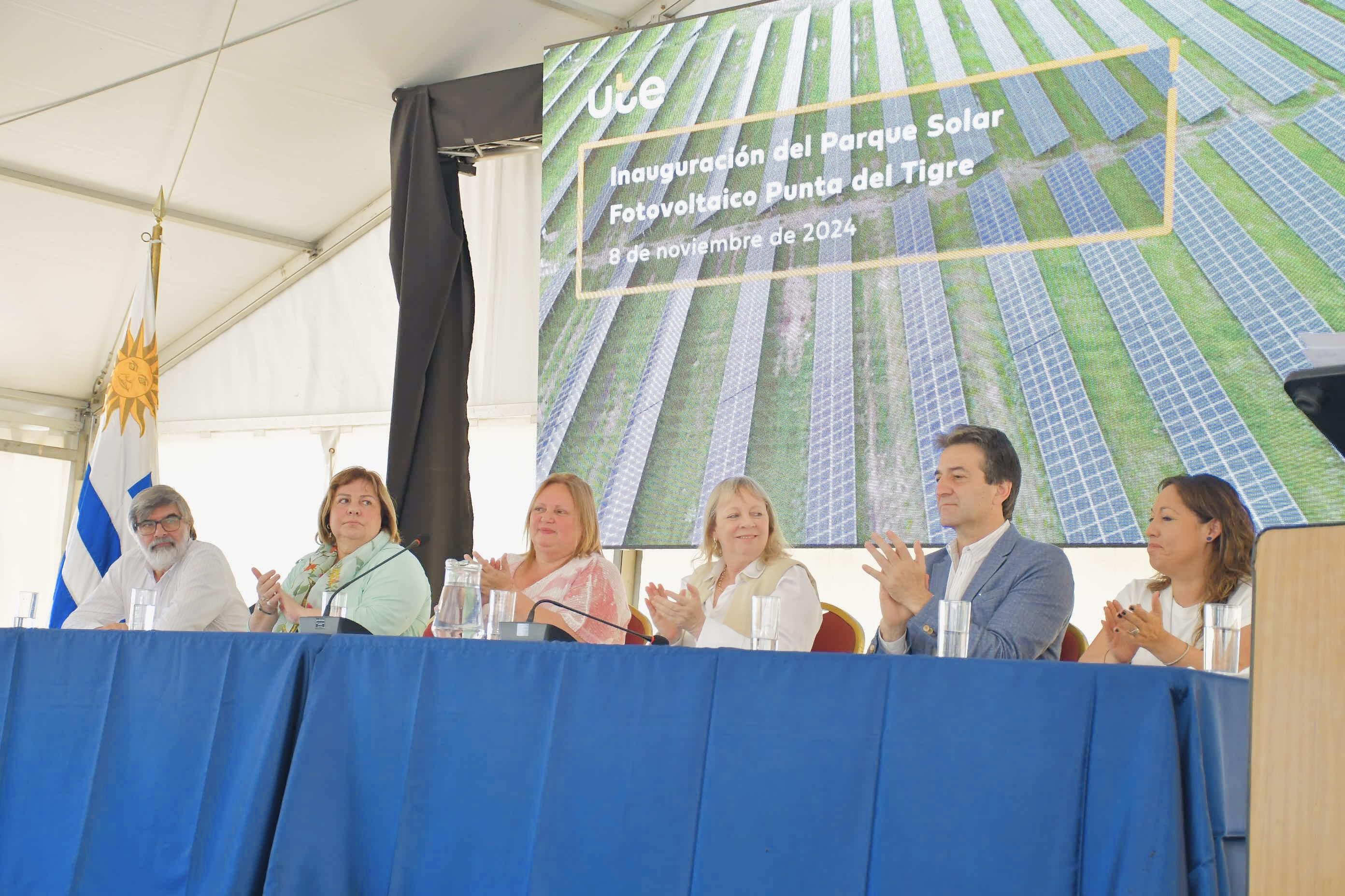 Inauguración del Parque Fotovoltaico Punta del Tigre