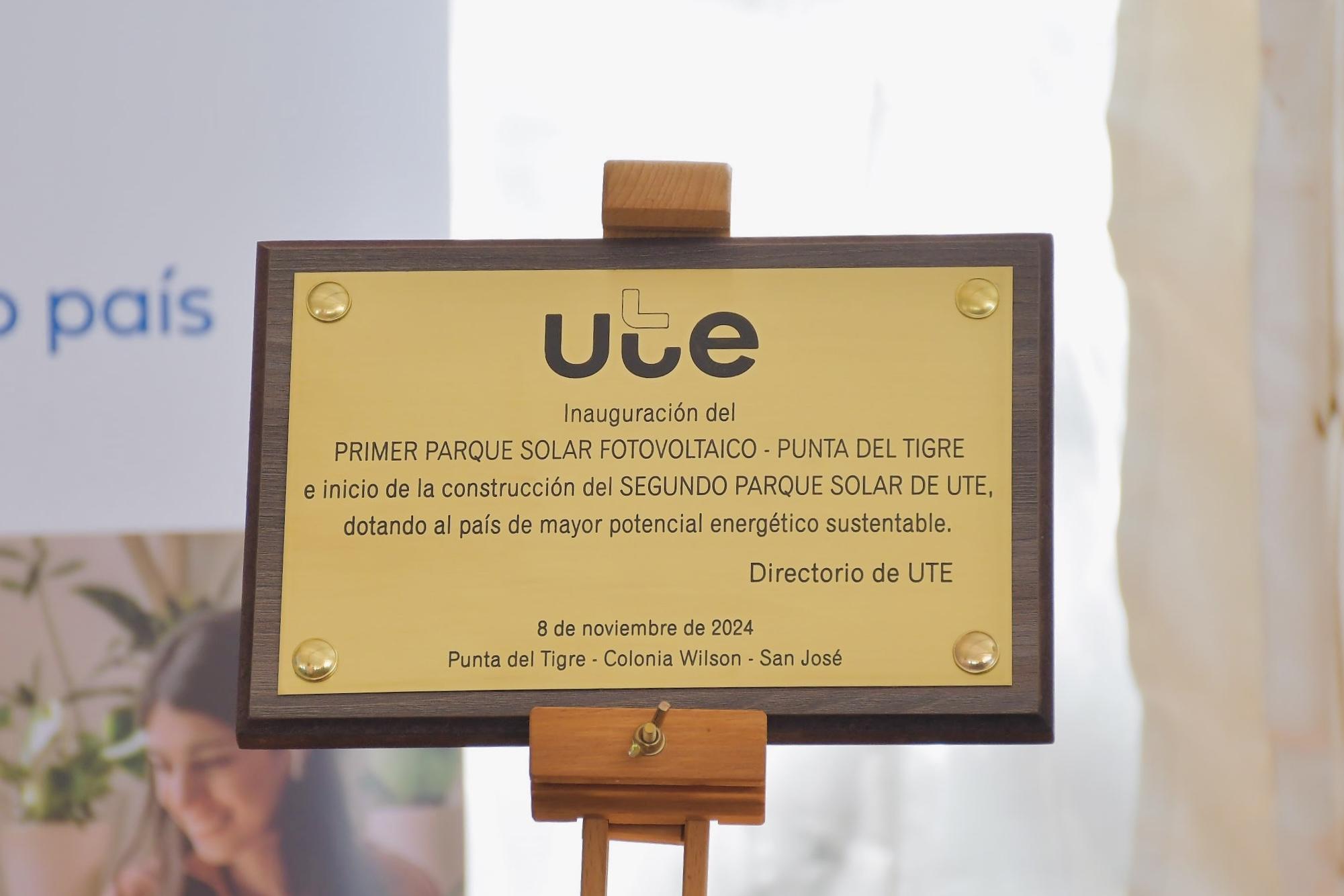 Inauguración del Parque Fotovoltaico Punta del Tigre