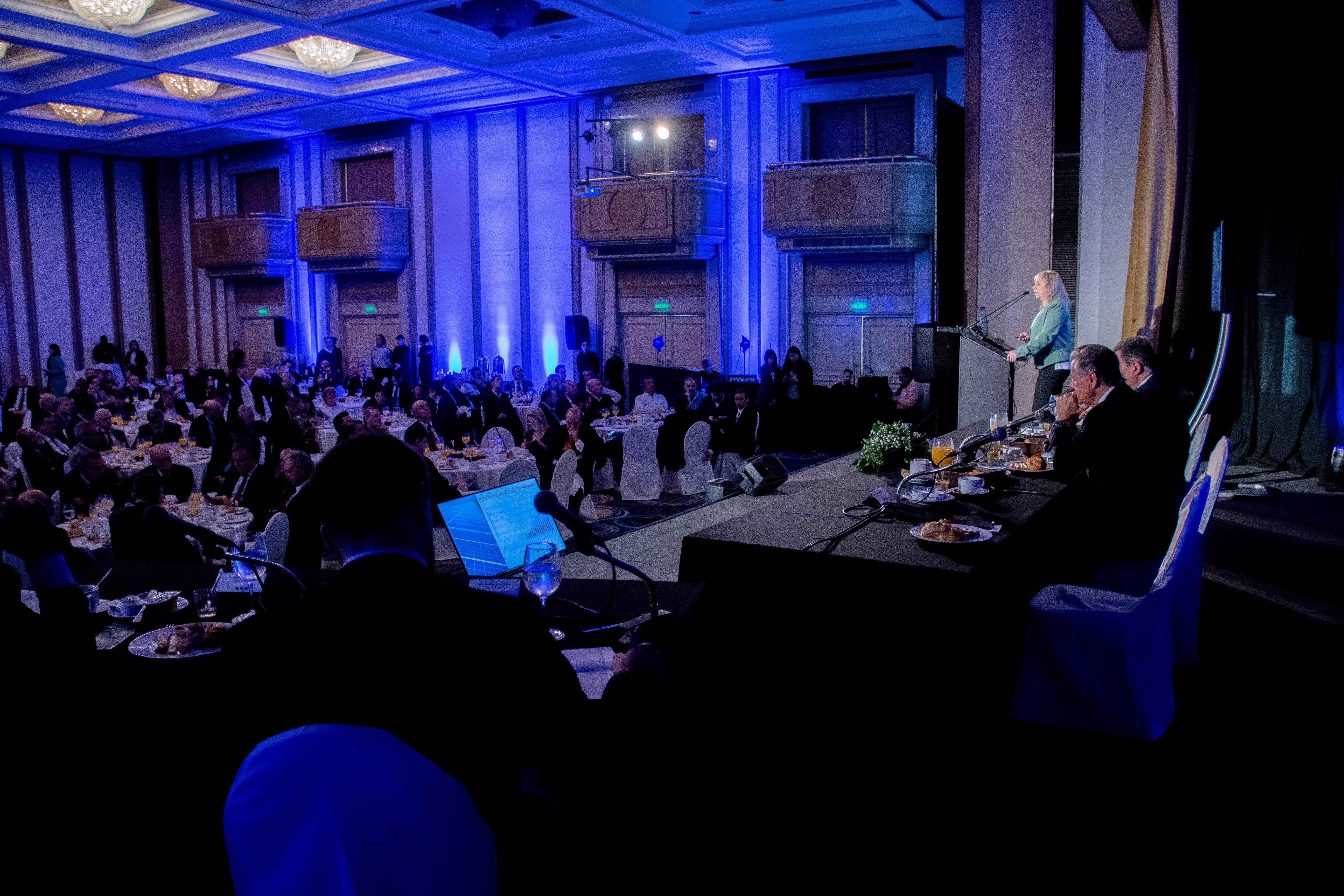 Desayuno de trabajo organizado por la Asociación de Dirigentes de Marketing del Uruguay (ADM)