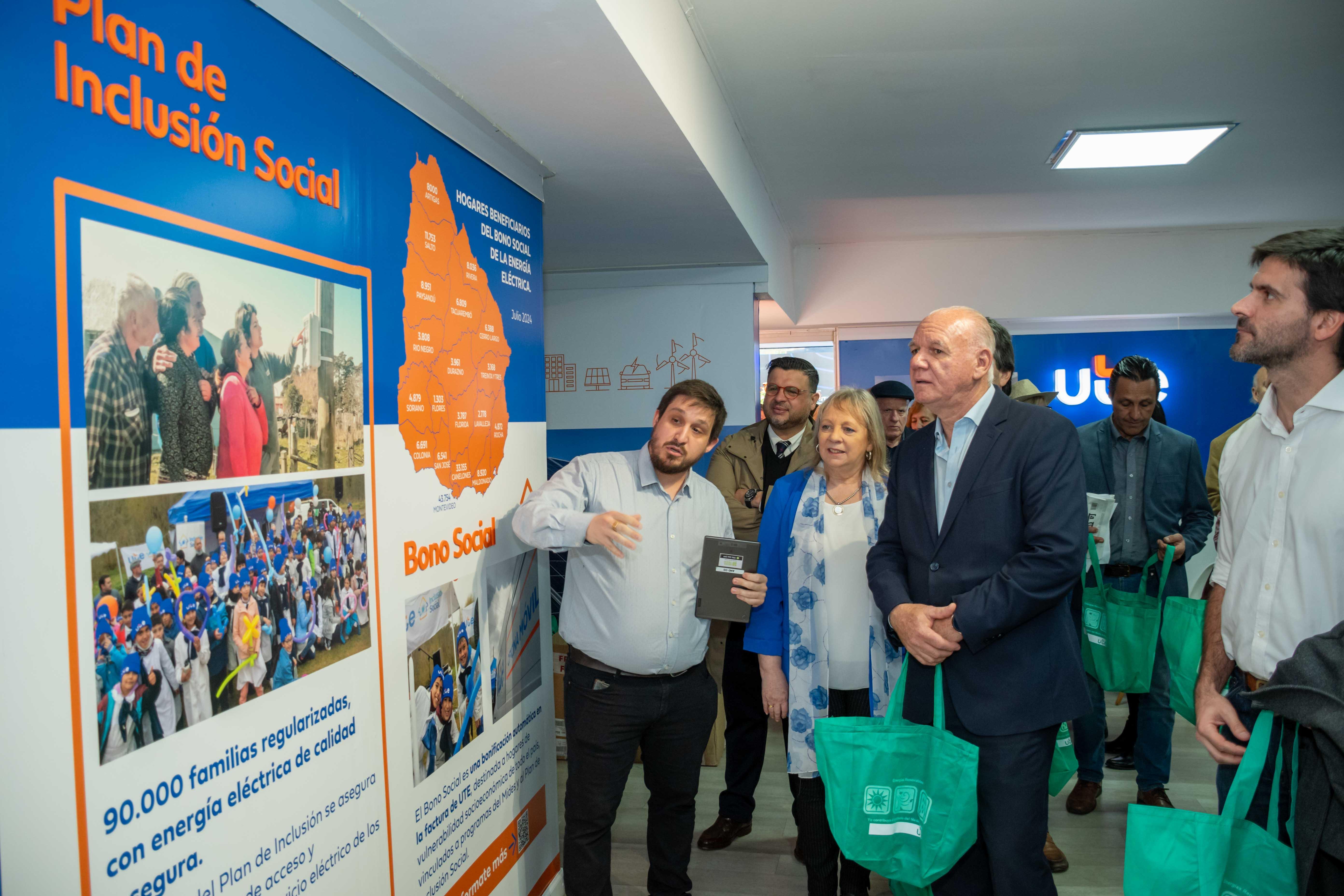 UTE inauguró su stand en la Expo Rural Prado 2024 