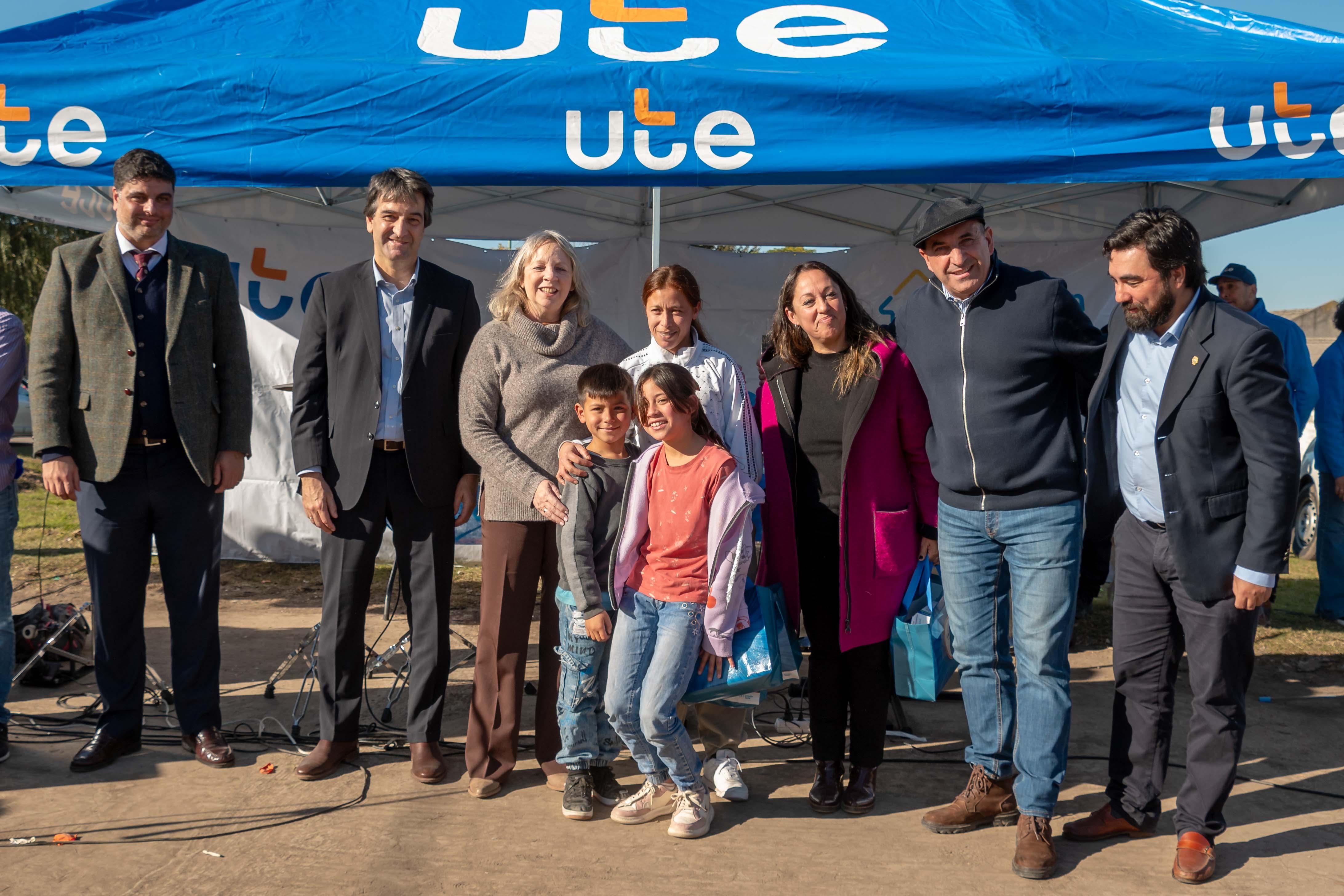 120 nuevos hogares de Montevideo se incorporan al Plan de Inclusión Social de UTE