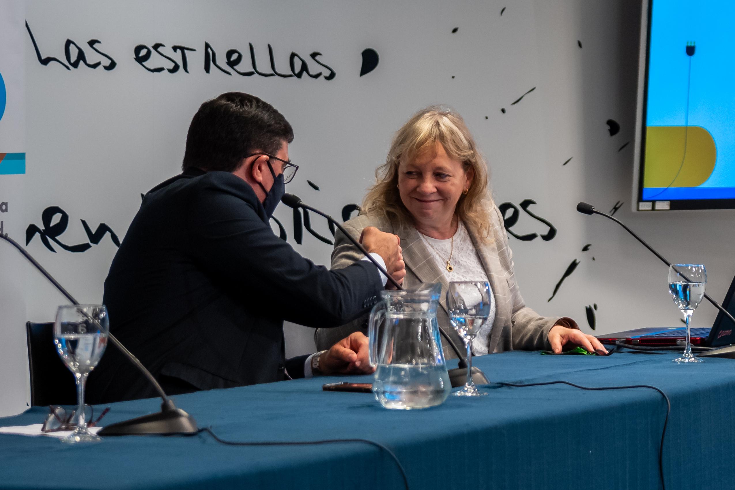 Presidenta de UTE Silvia Emaldi y director nacional de energía Fitzgerald Cantero