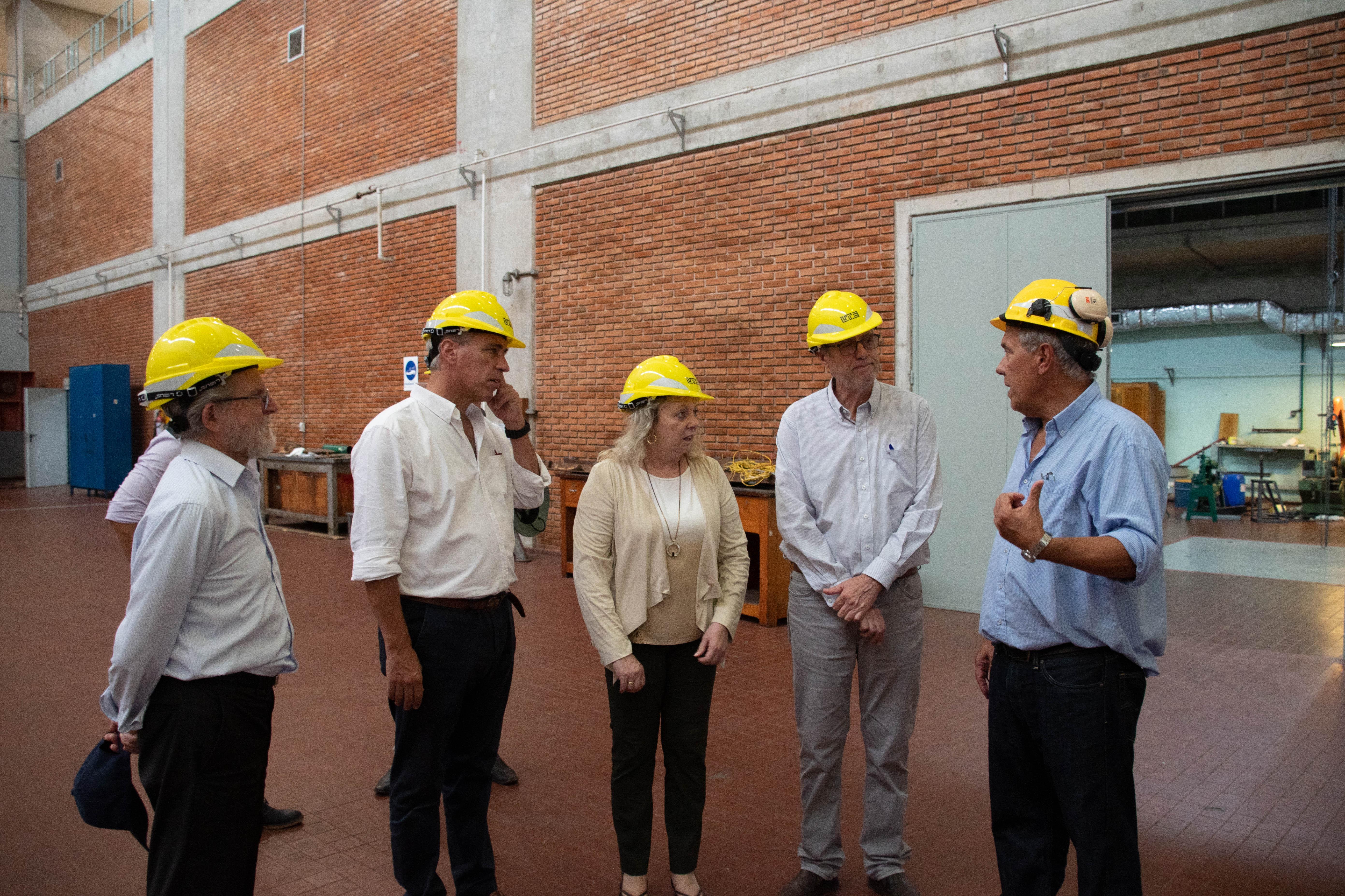 Visita a la Central Hidroeléctrica “Constitución”  