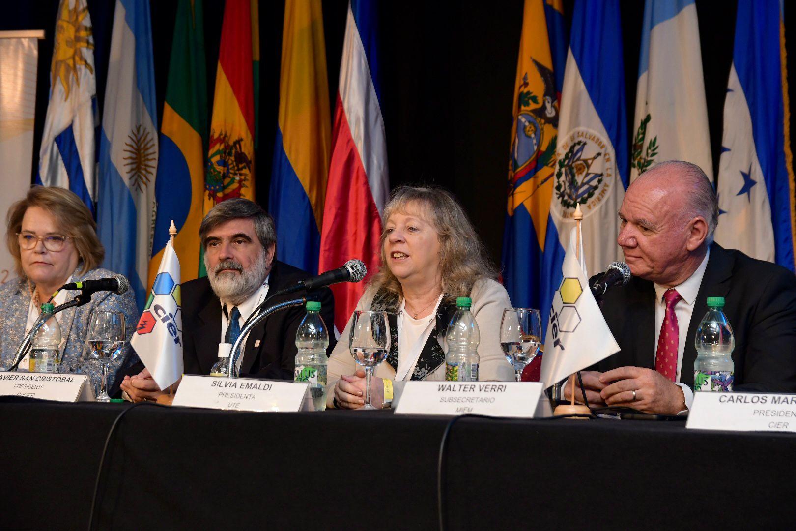 Evento CIER 2022 – 20 años, “Caminos para la Excelencia en Servicios de Distribución y Relacionamiento con los Clientes”