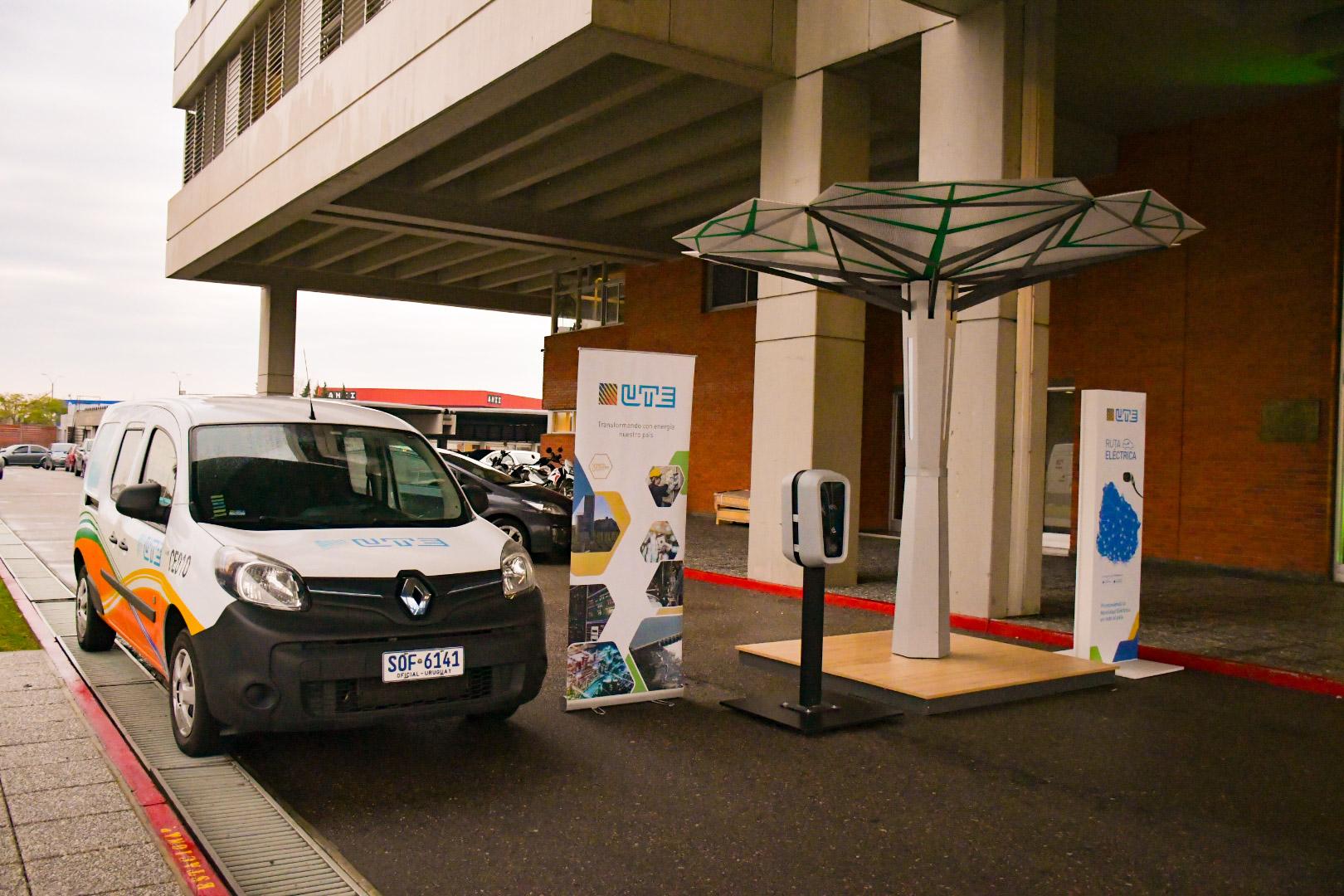 Stand de UTE en el VIII Congreso de Energías Renovables