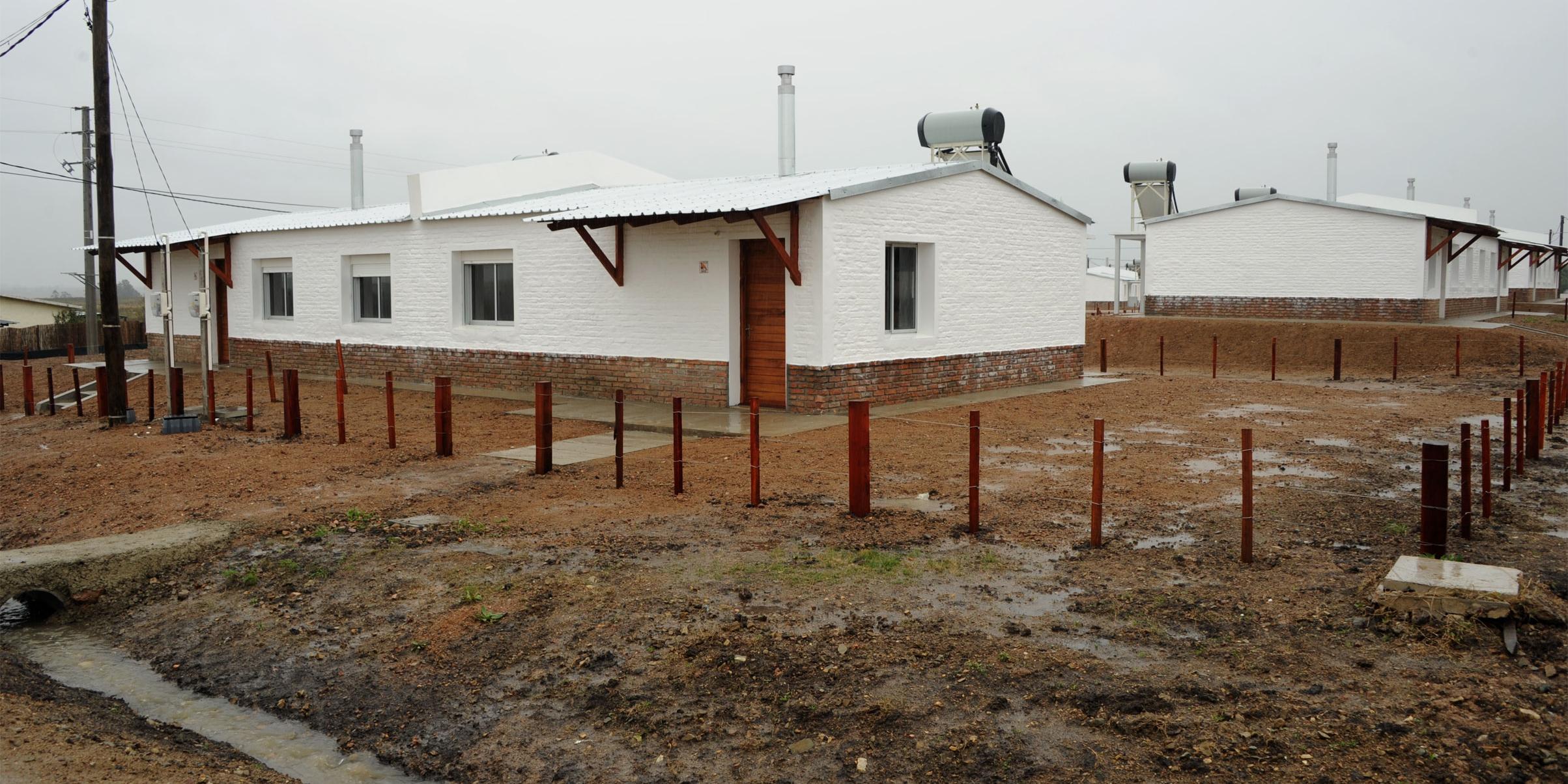 Inauguración de Viviendas en Solís de Mataojo