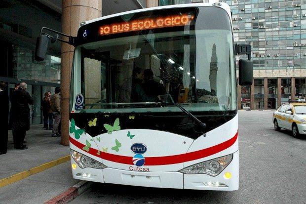 Ómnibus eléctrico de transporte colectivo en Montevideo