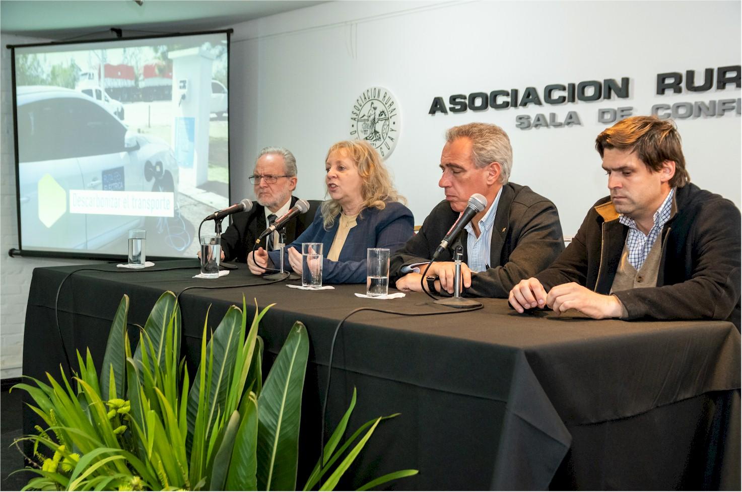 Directorio de UTE en la apertura de la Conferencia 