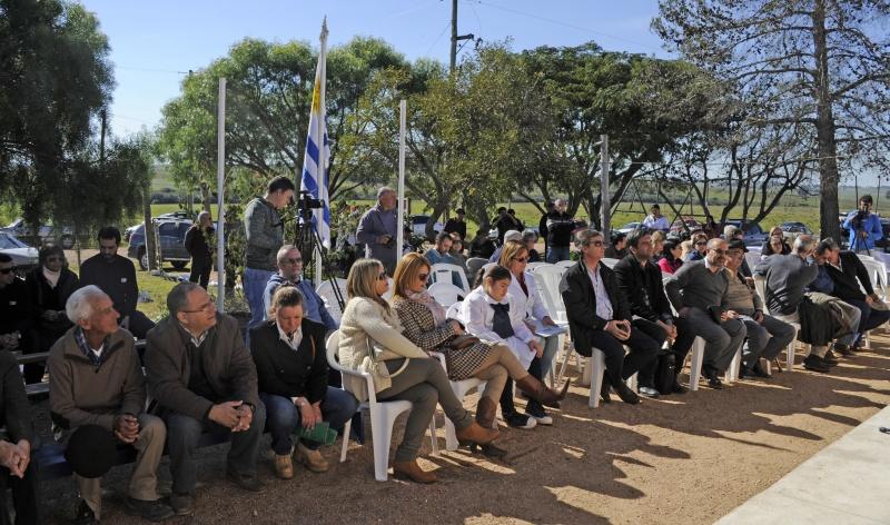 VECINOS DEL MEDIO RURAL