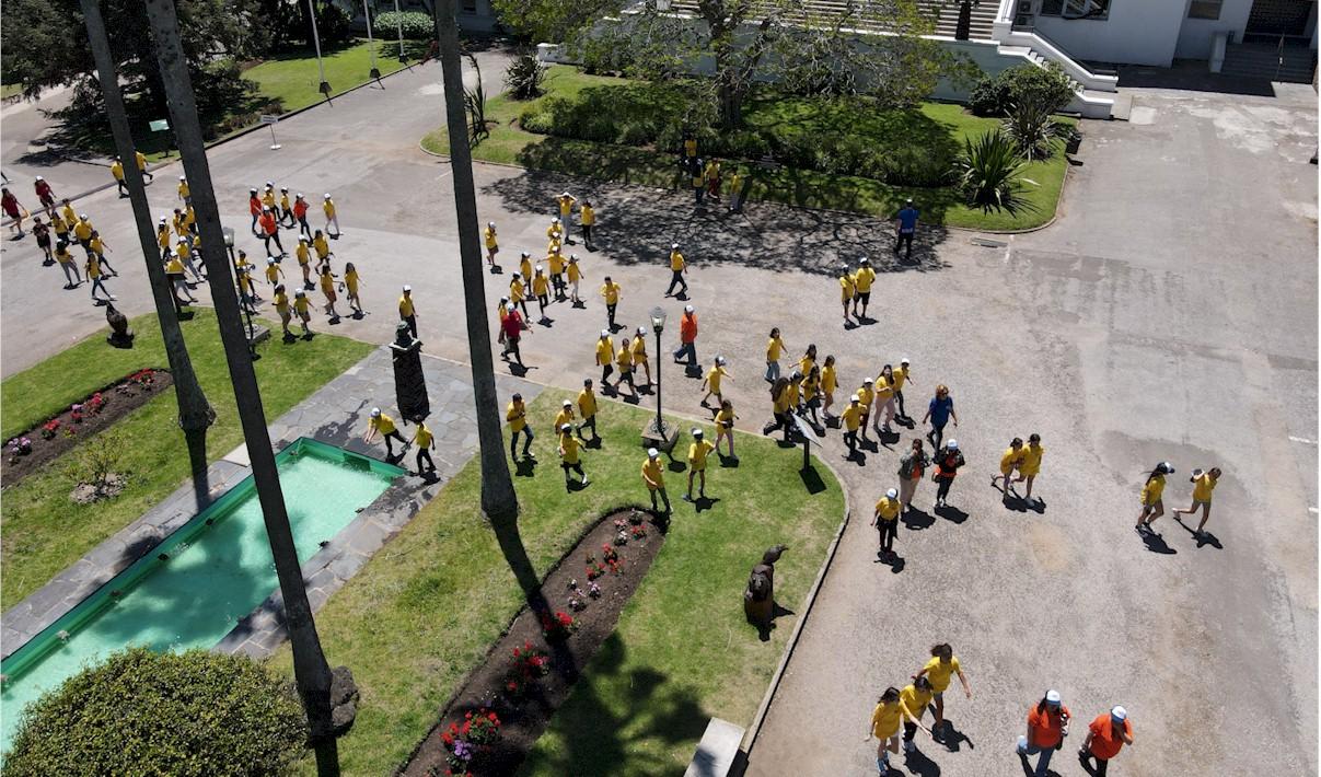 Los niños disfrutando del Parque de Minas