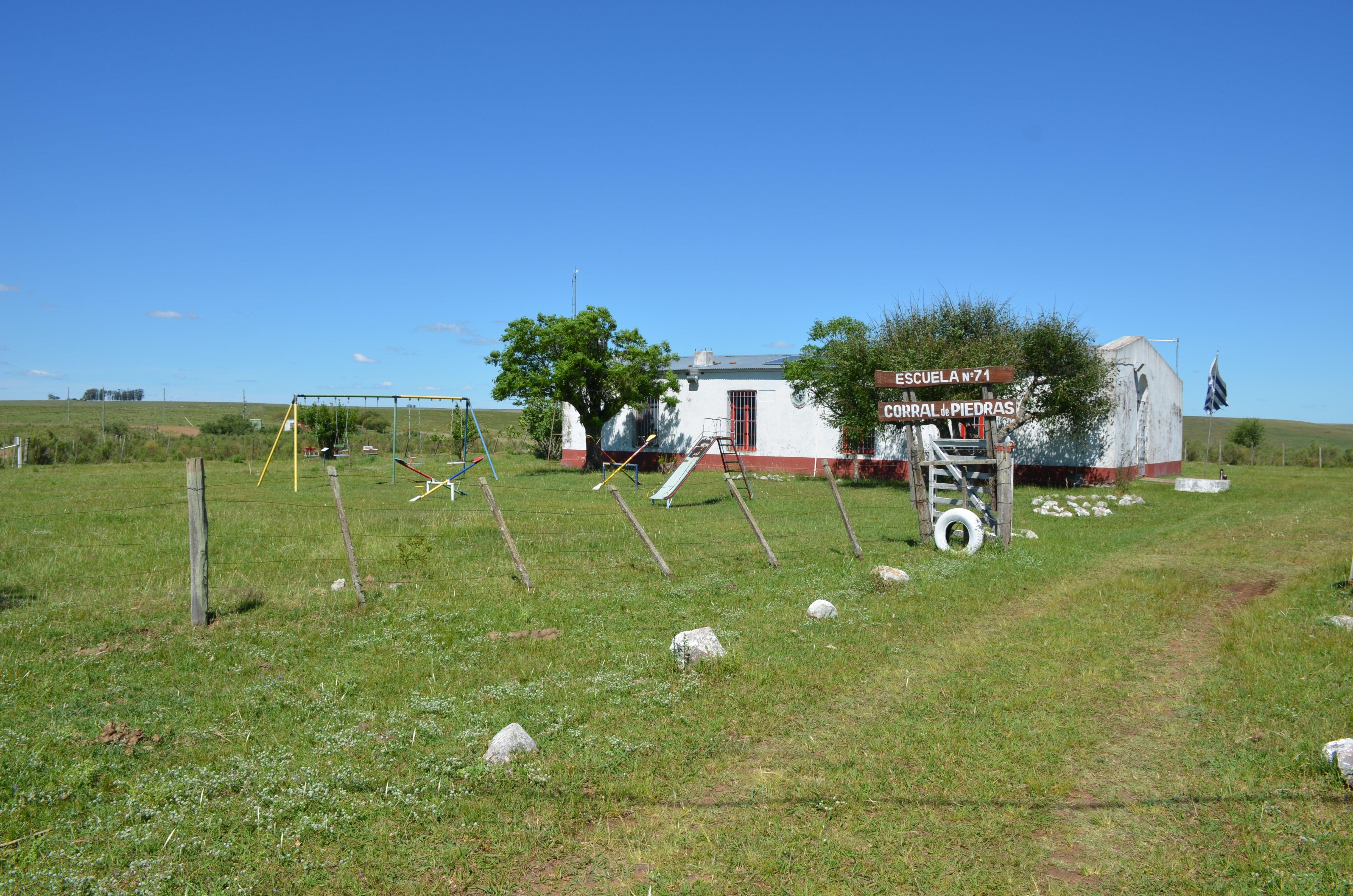 La escuela de Corral de Piedras