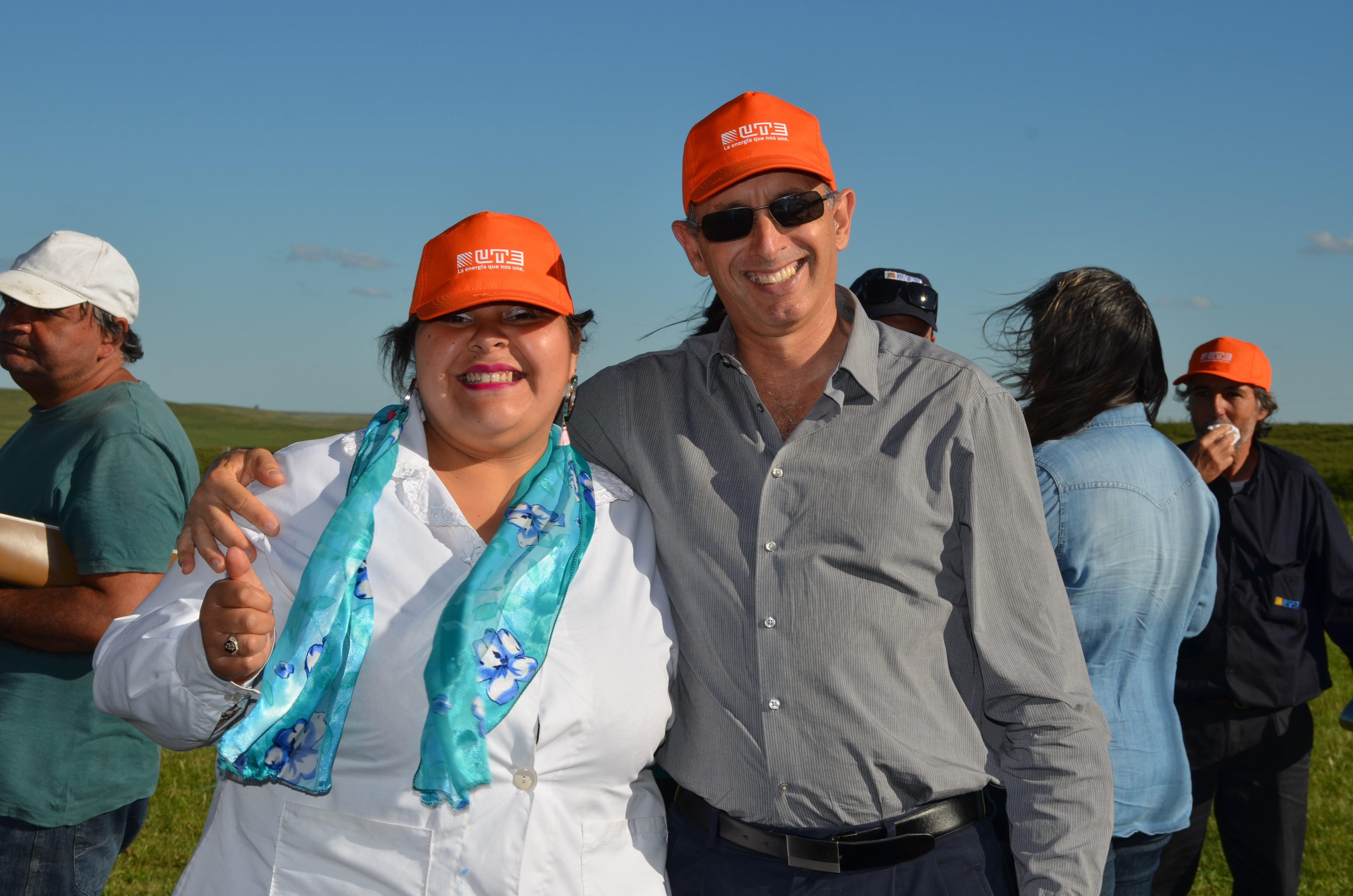Vecinos Corral de Piedras con el presidente Casaravilla